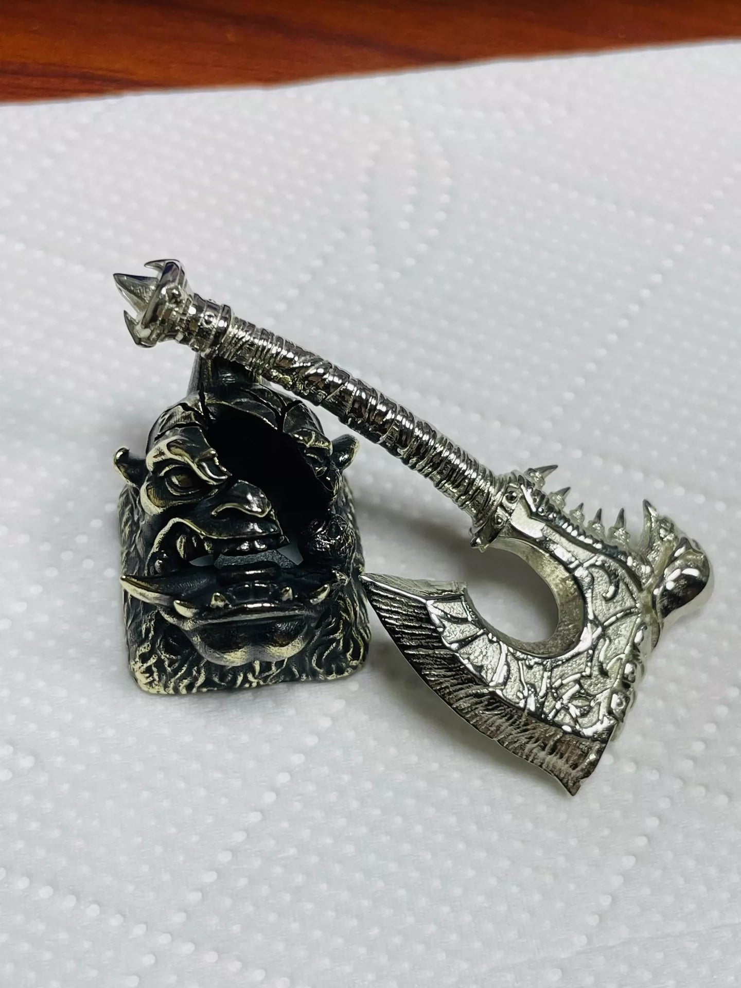 World of Warcraft, Gorehowl, White copper metal personalized keycaps, game peripherals, mechanical keyboard keycaps