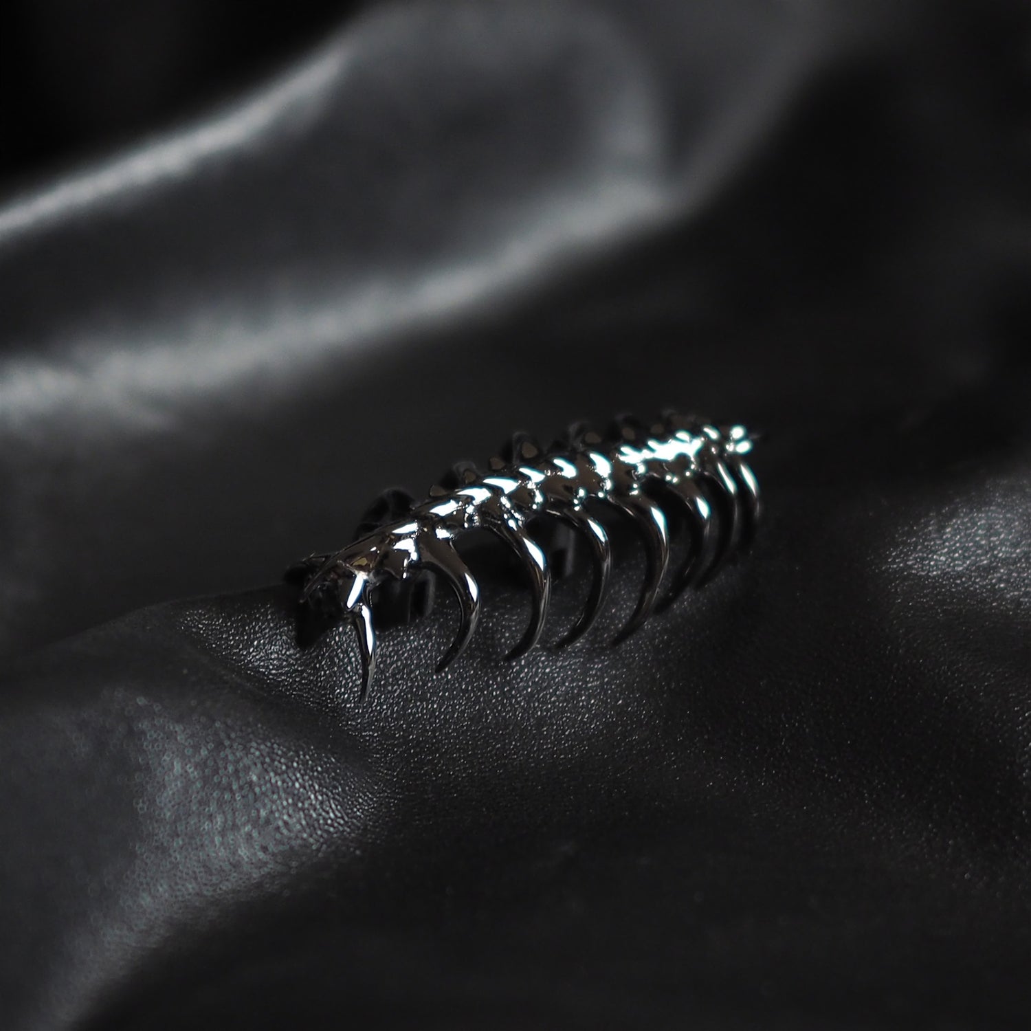 Metal shaped face hugging bug personalized keycap, customized metal keycap, enter key 2.25U