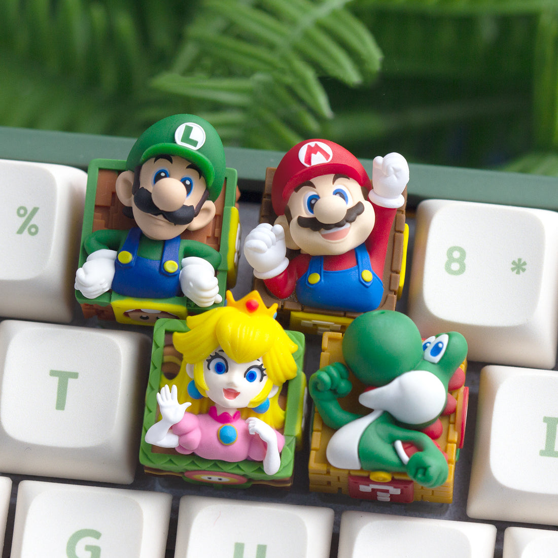Super Mario series , multi-color resin molded personalized keycaps, handmade creative anime game peripheral art keycaps