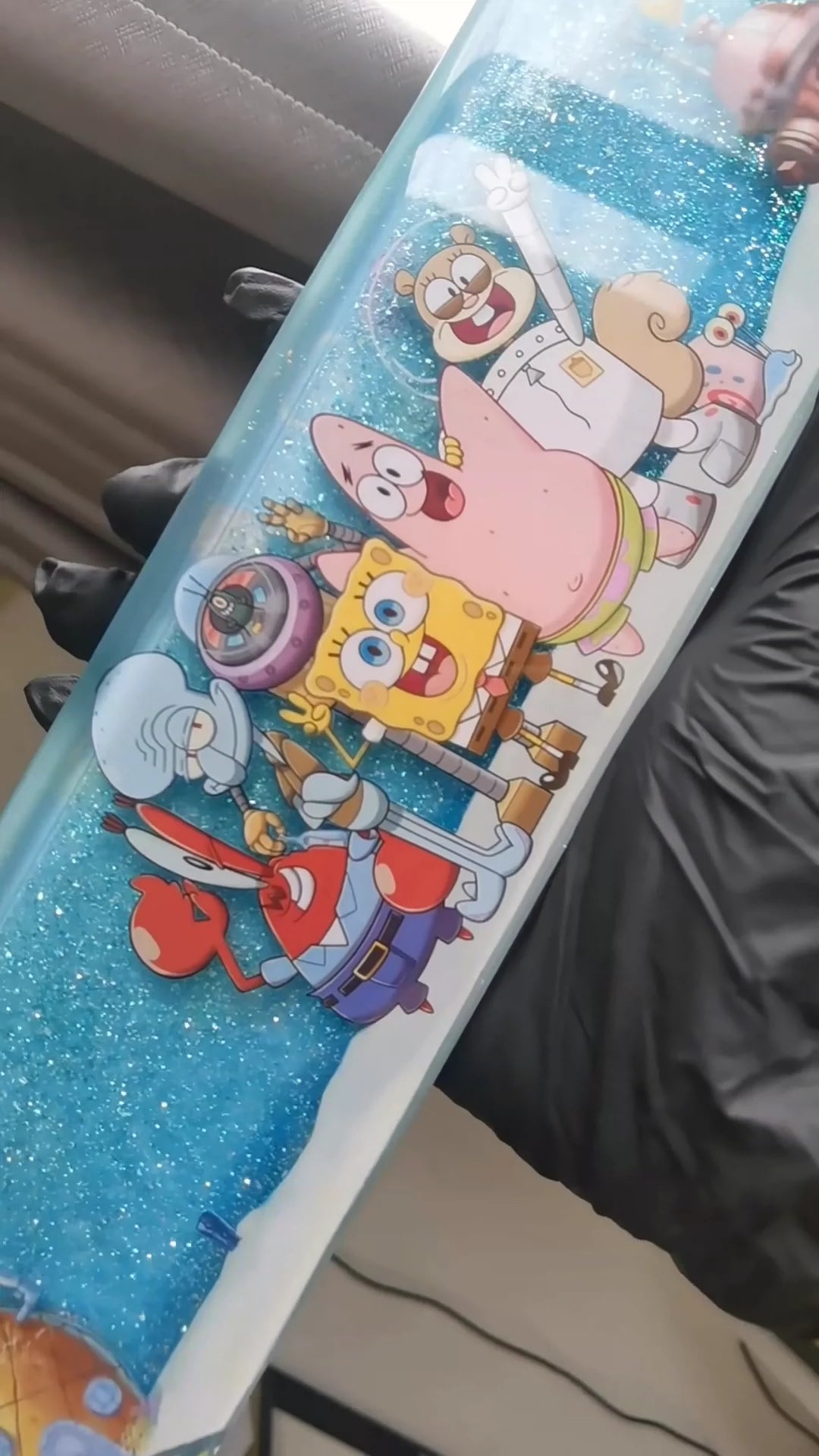 SpongeBob SquarePants Flowing Sand, Keyboard holder, Handmade custom resin hand support, keyboard accessories