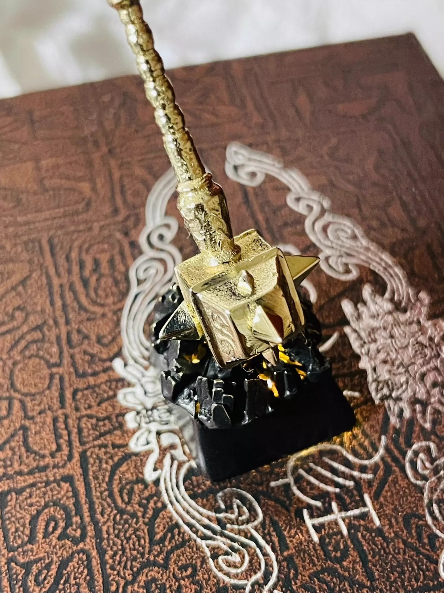 World of Warcraft, Sulfuras, Hand of Ragnaros, White copper personalized keycaps, metal keycaps for gaming peripherals