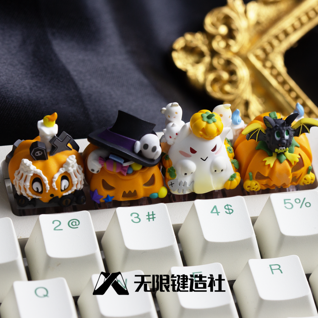 Halloween, monster shaped, multi-color resin molded personalized keycaps, holiday gift decorations, mechanical keyboard art keycaps