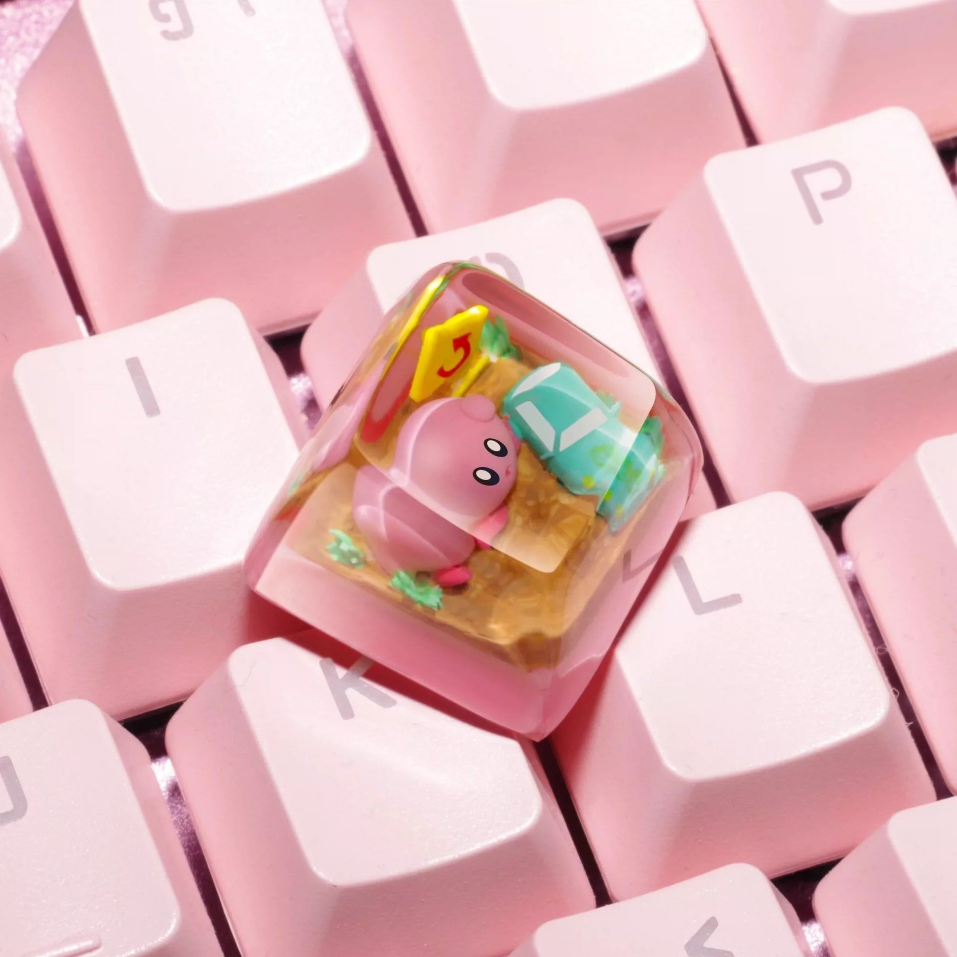 Kirby, Crystal drops of glue personalized keycaps, cultural and creative handmade resin keycaps for anime and gaming peripherals