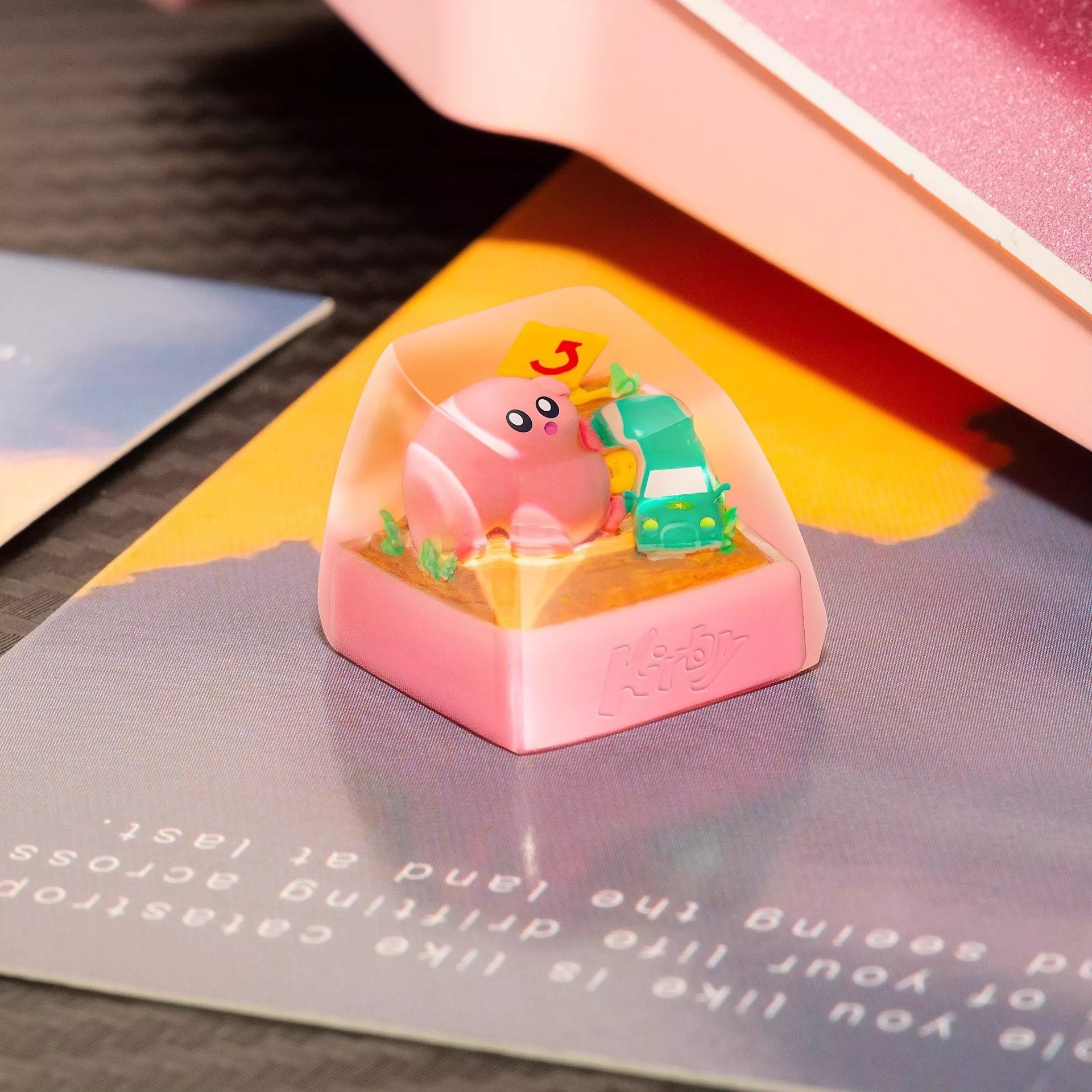 Kirby, Crystal drops of glue personalized keycaps, cultural and creative handmade resin keycaps for anime and gaming peripherals