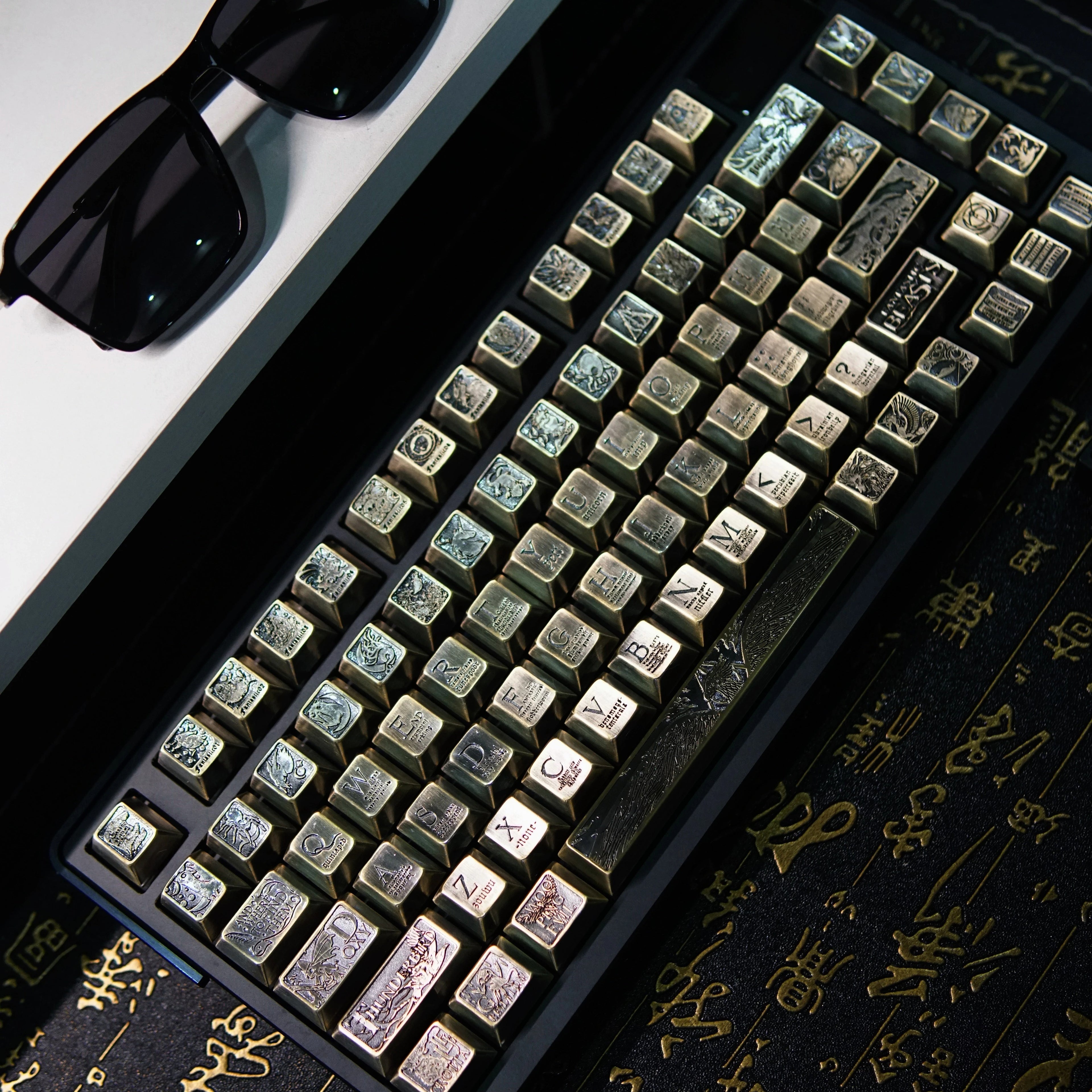 Fantastic Beasts theme, metal laser carved keycaps set, personalized keycaps made of zinc alloy material.