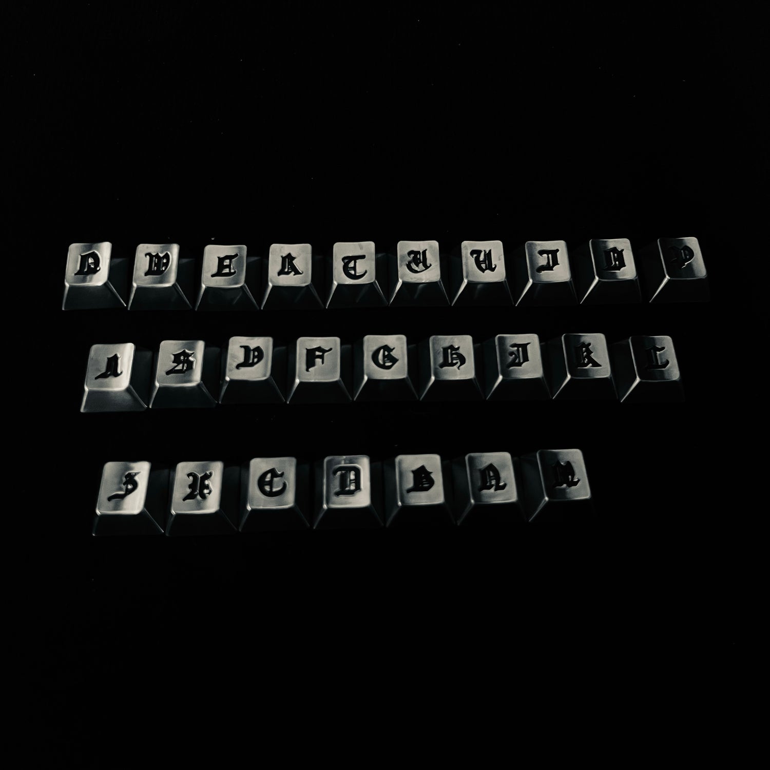 Gothic style metal cherry height 26 letter personalized niche keycap mechanical keyboard dedicated