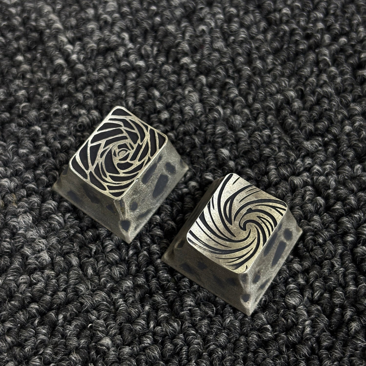 Original Pure Copper Retro Meteorite Vortex Rose Keycap Metal Personalized Decorative Art Keycap