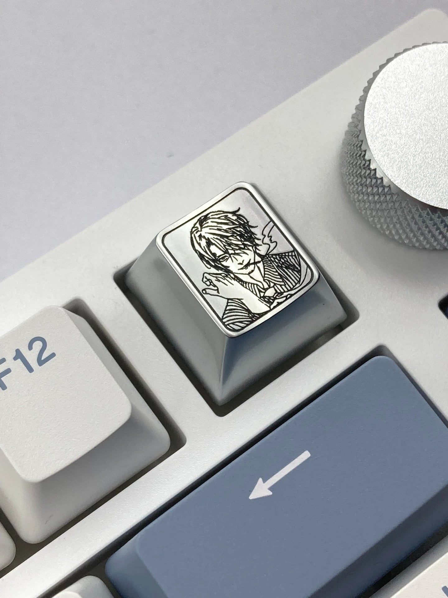 One Piece, Zoro,Sanji, Zinc alloy personalized keycaps, metal decorative keycaps, keyboard anime game keycaps.