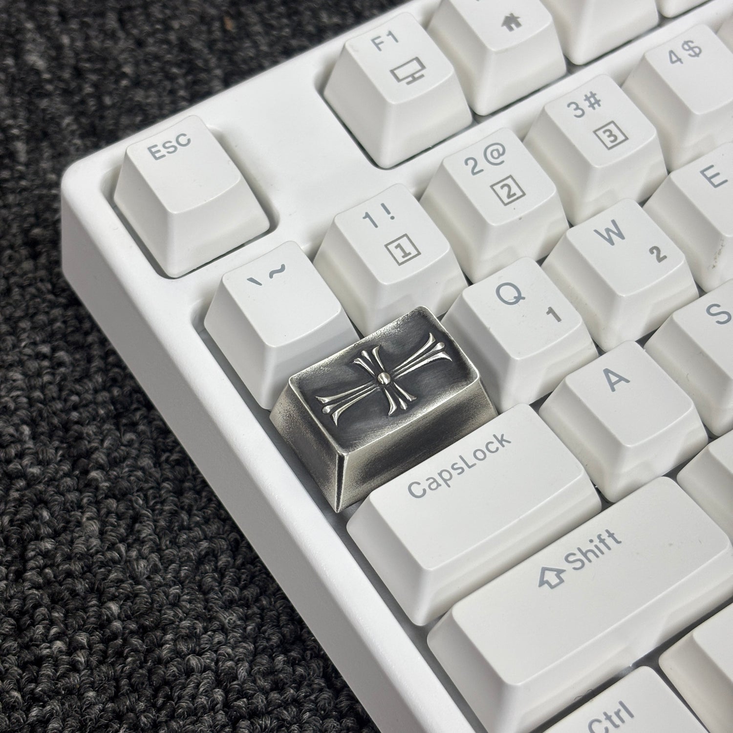 925 silver vintage Chrome Hearts custom cross 1.25U personalized keycap mechanical keyboard keycap