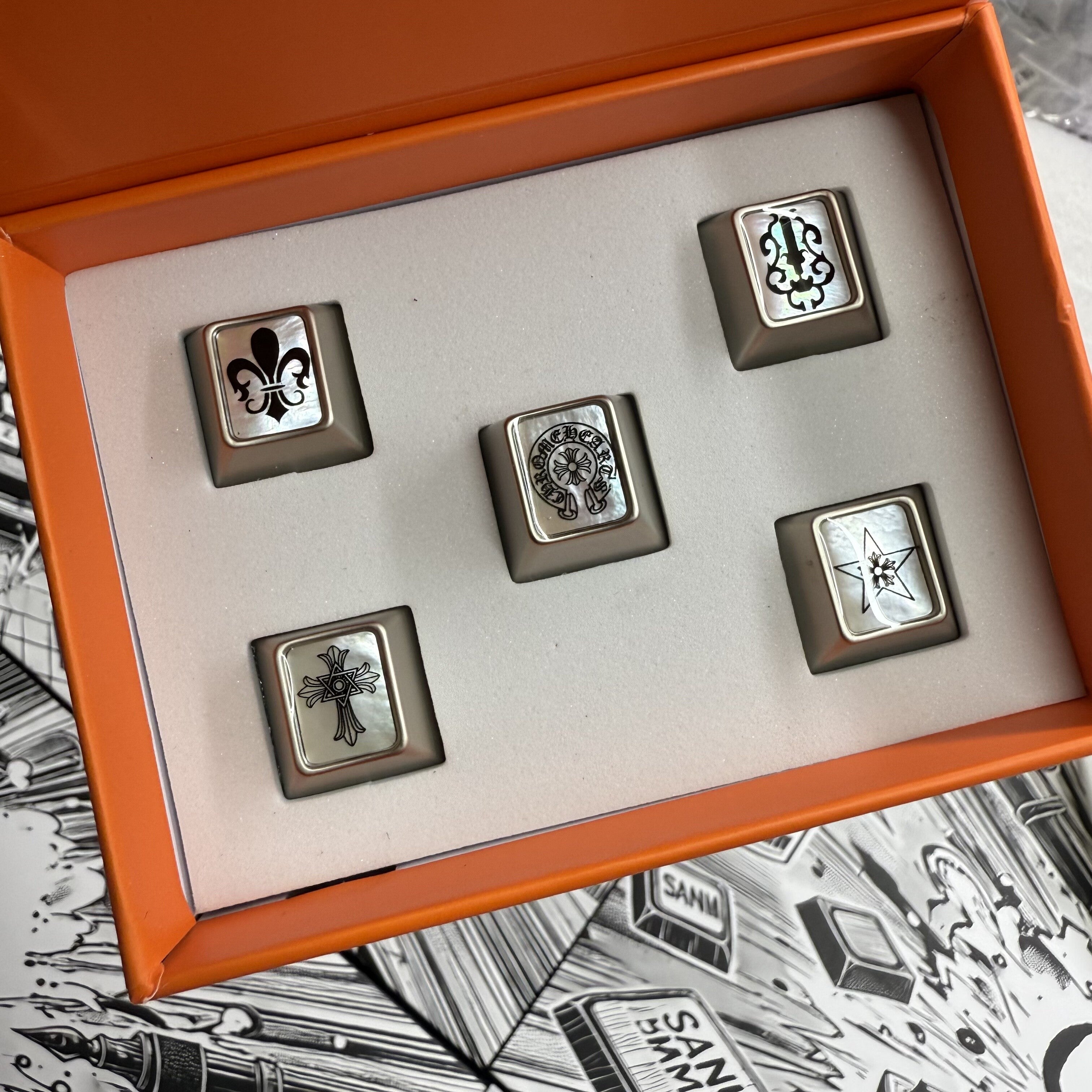Chrome Hearts style, 4 WASD+1 Esc personalized keycaps factory high metal+mother of pearl inlay personalized keycaps