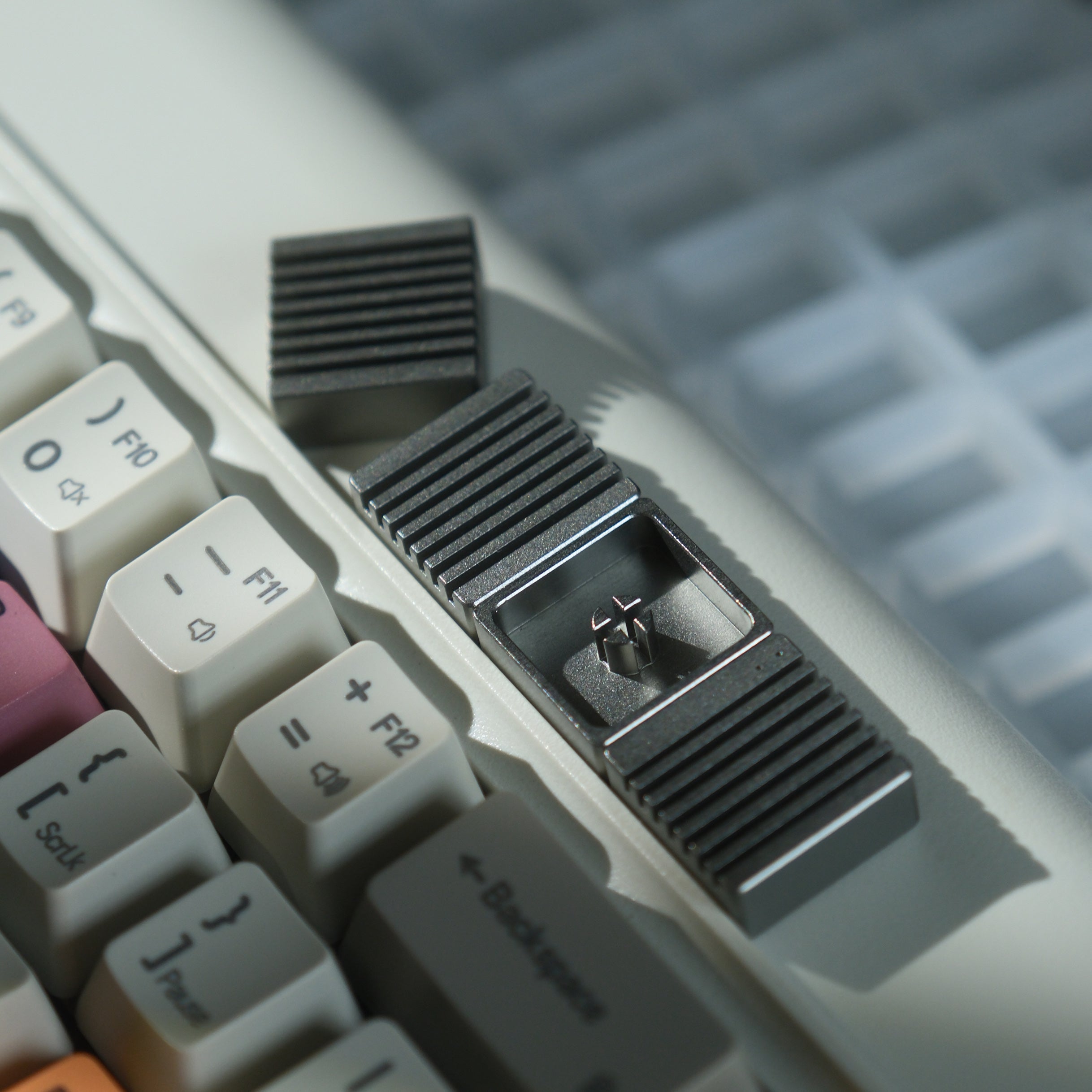 Grille directional key metal set personalized keycap retro simple CNC aluminum alloy keycap mechanical keyboard