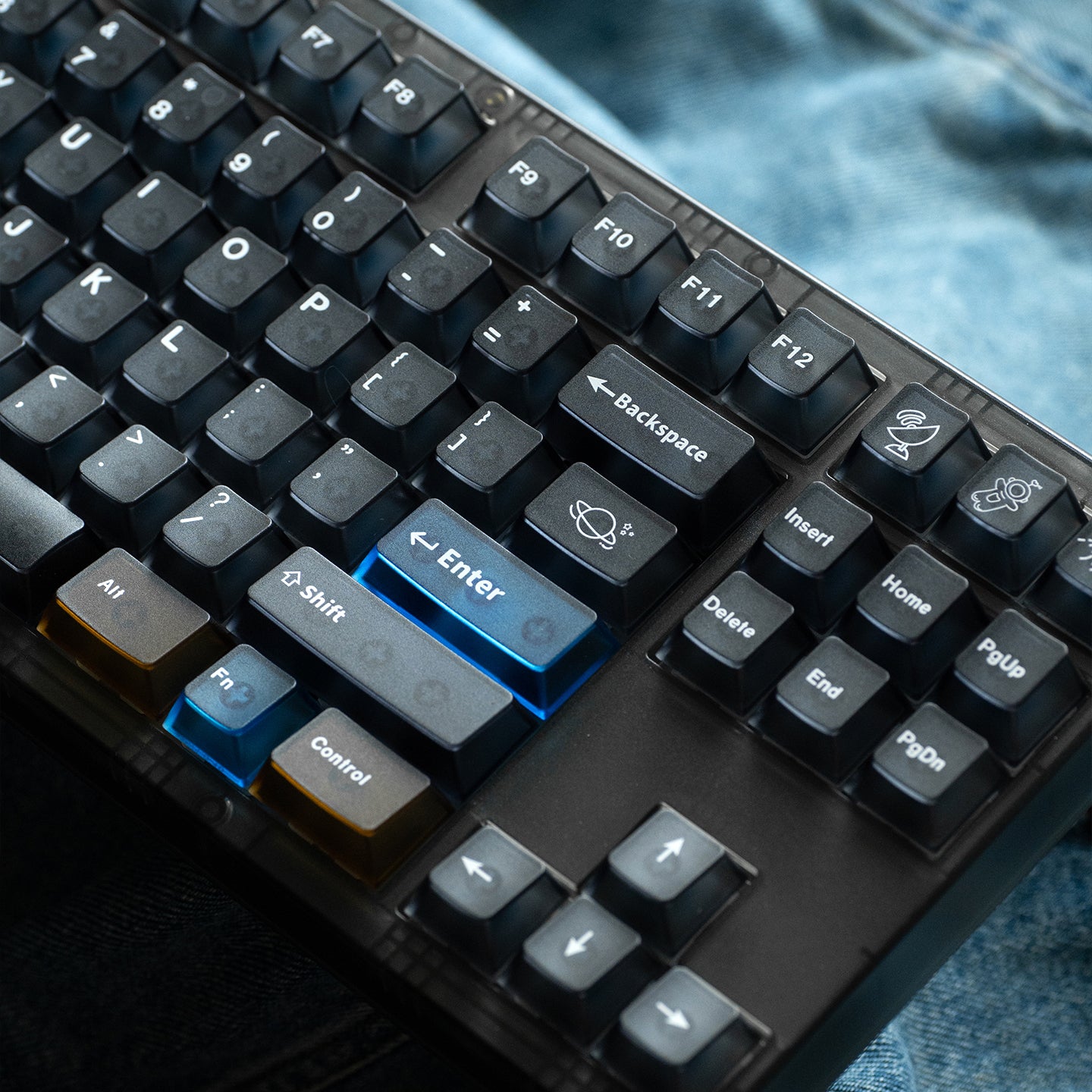 Interstellar themed keycap set, five sided frosted translucent PC keycap personalized customization PBT heat sublimation factory height