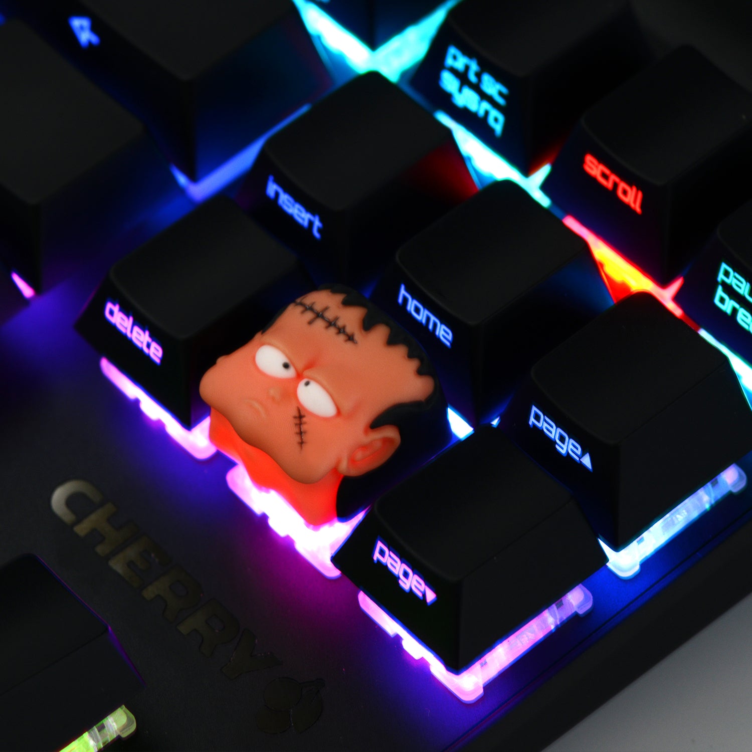 Dragon Ball, Artificial human No. 8, resin molded personalized keycaps, mechanical keyboard decorative keycaps, cartoon character keycaps.