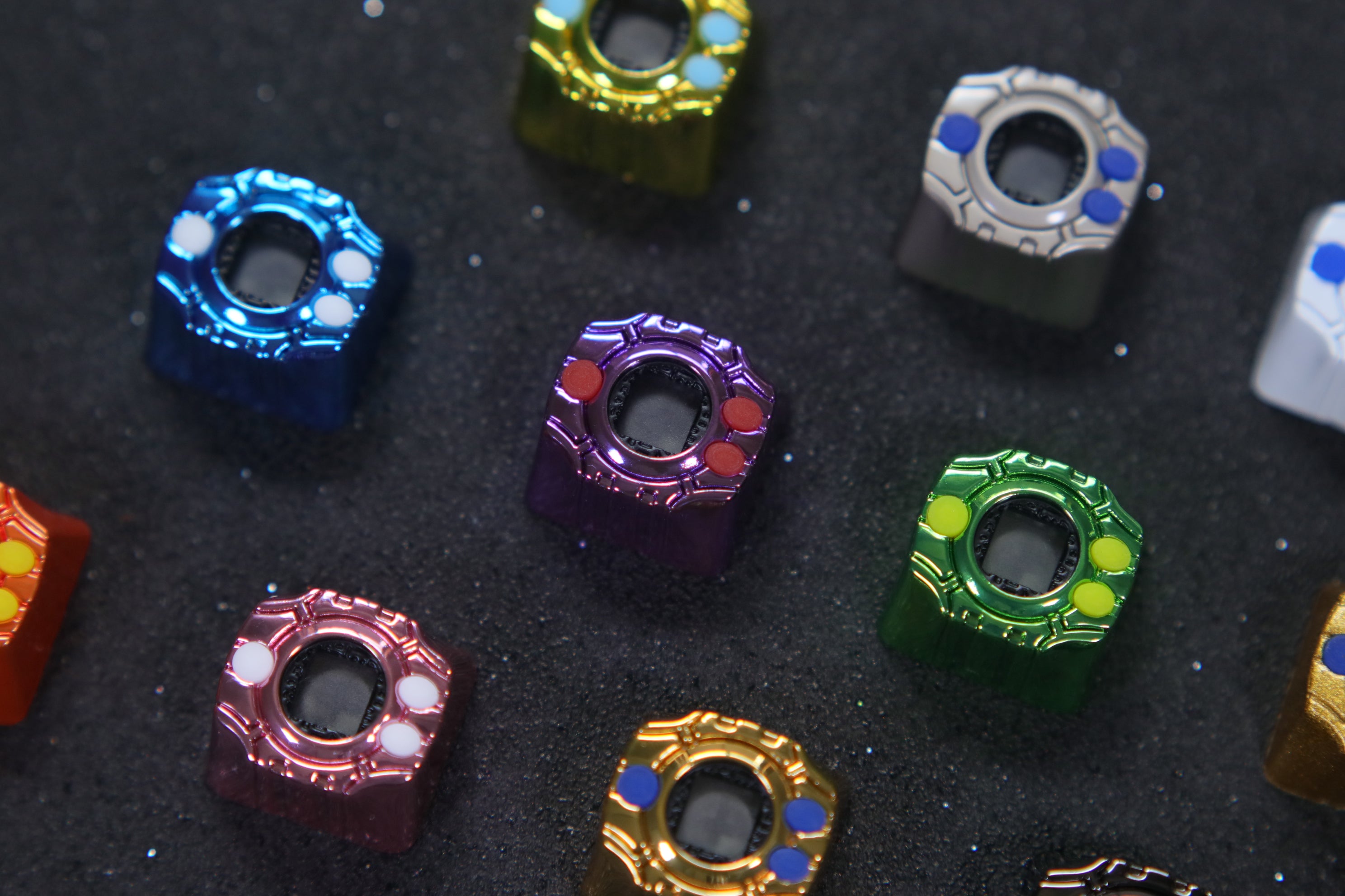 Digimon peripheral mechanical keyboard zinc, aluminum alloy anodized metal personalized keycaps