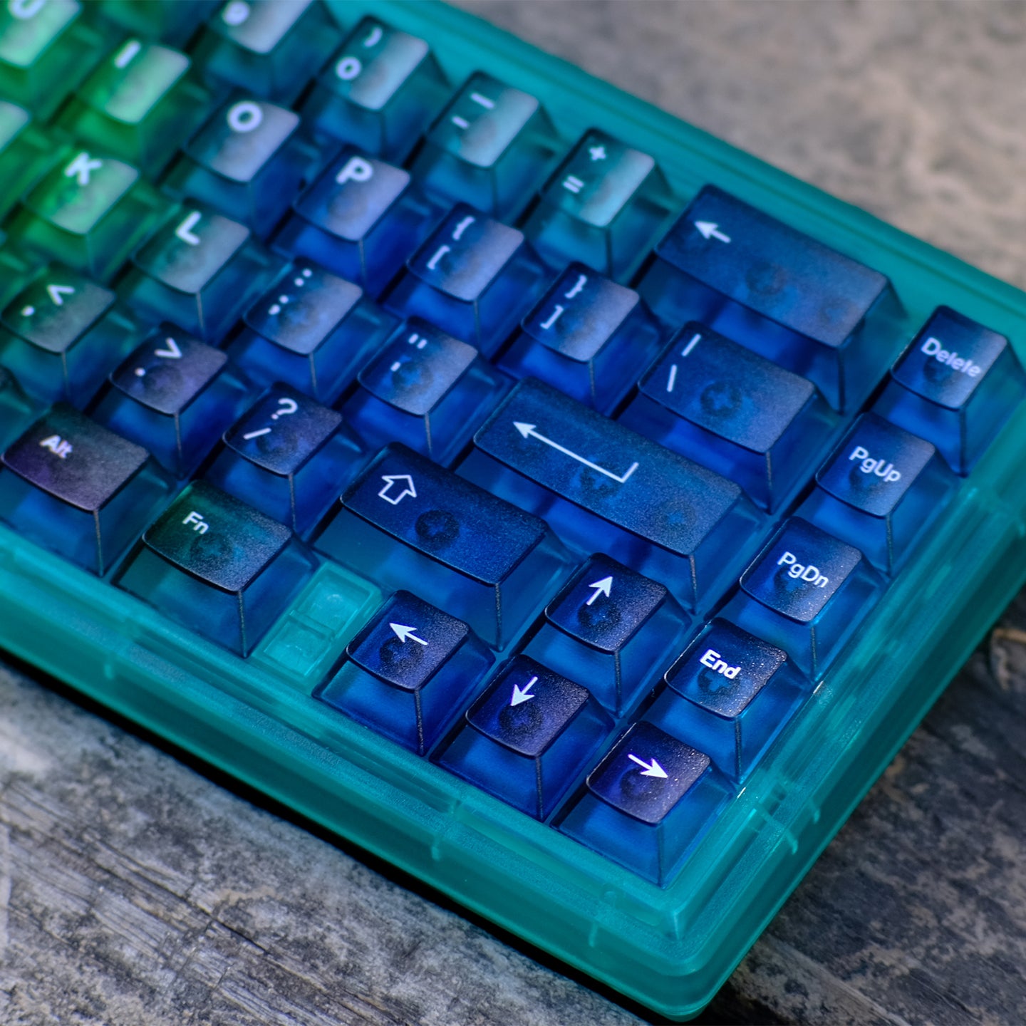 Gradient transparent PC material fog transparent keyboard keycaps customized ai3D technology factory height