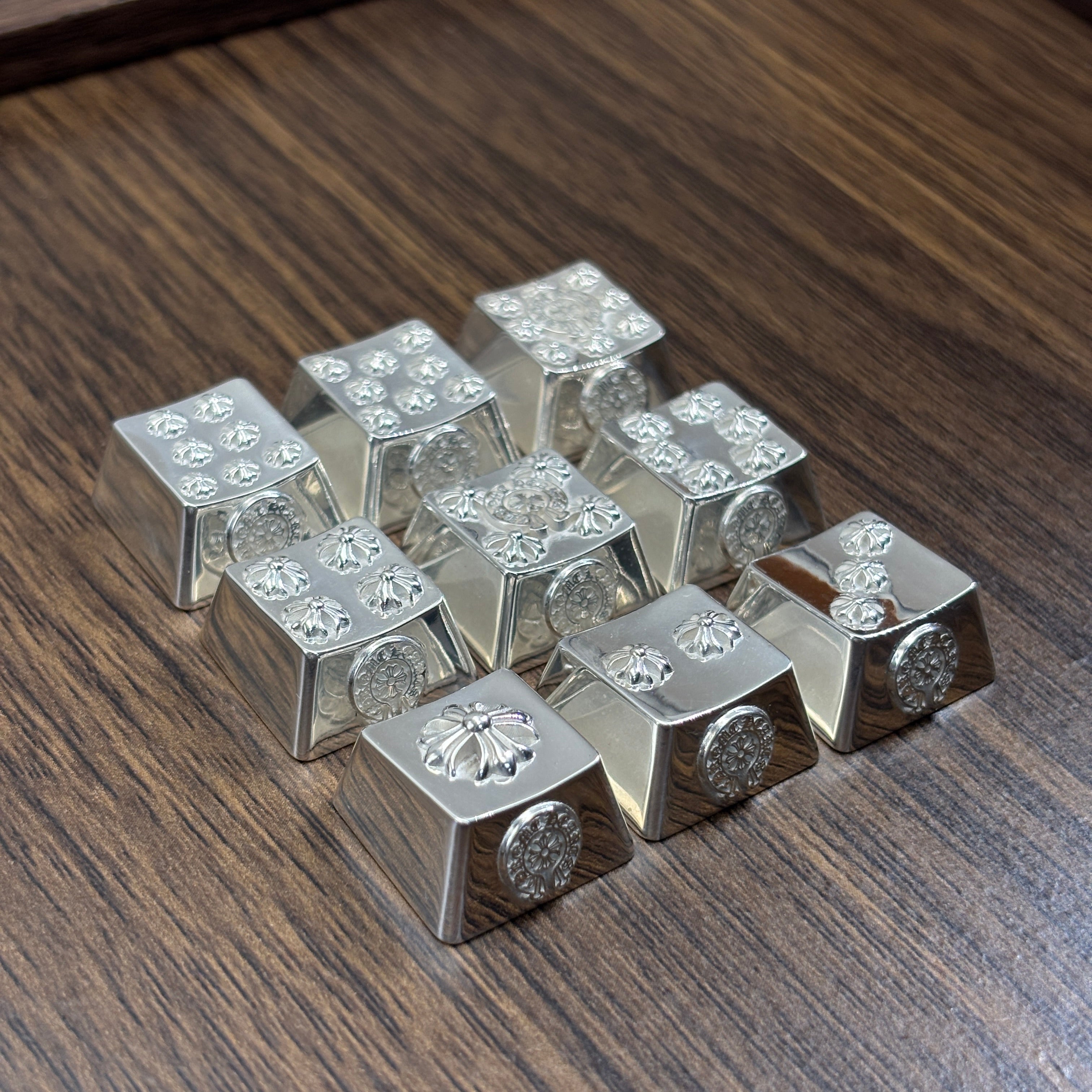 Chrome Hearts style, full keyboard key positions, 925 sterling silver custom trendy cultural keycaps, fashionable and personalized artistic decorative keycaps.