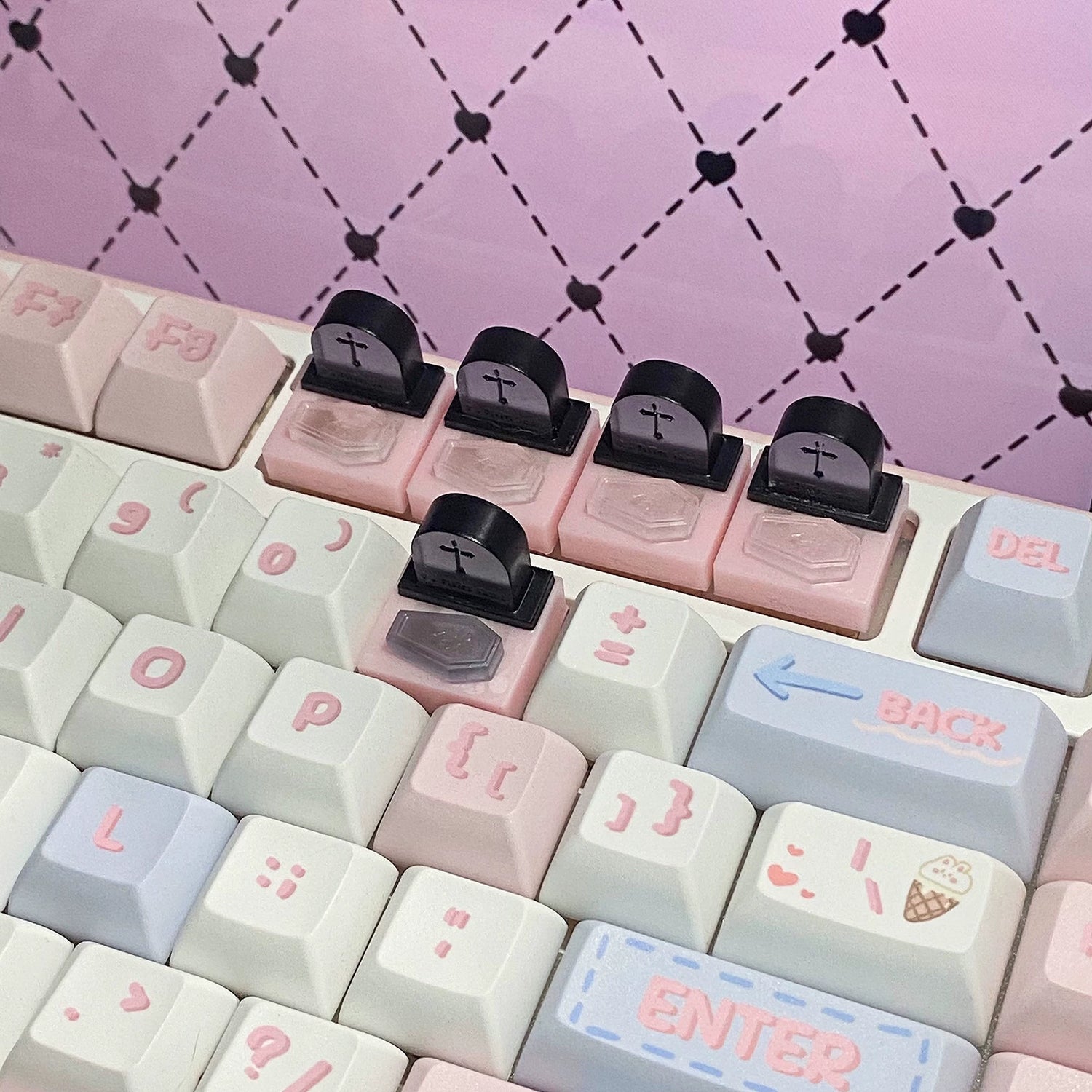 Transparent, black powder tombstone small board keycaps, original personalized keycaps, resin artisankeycaps