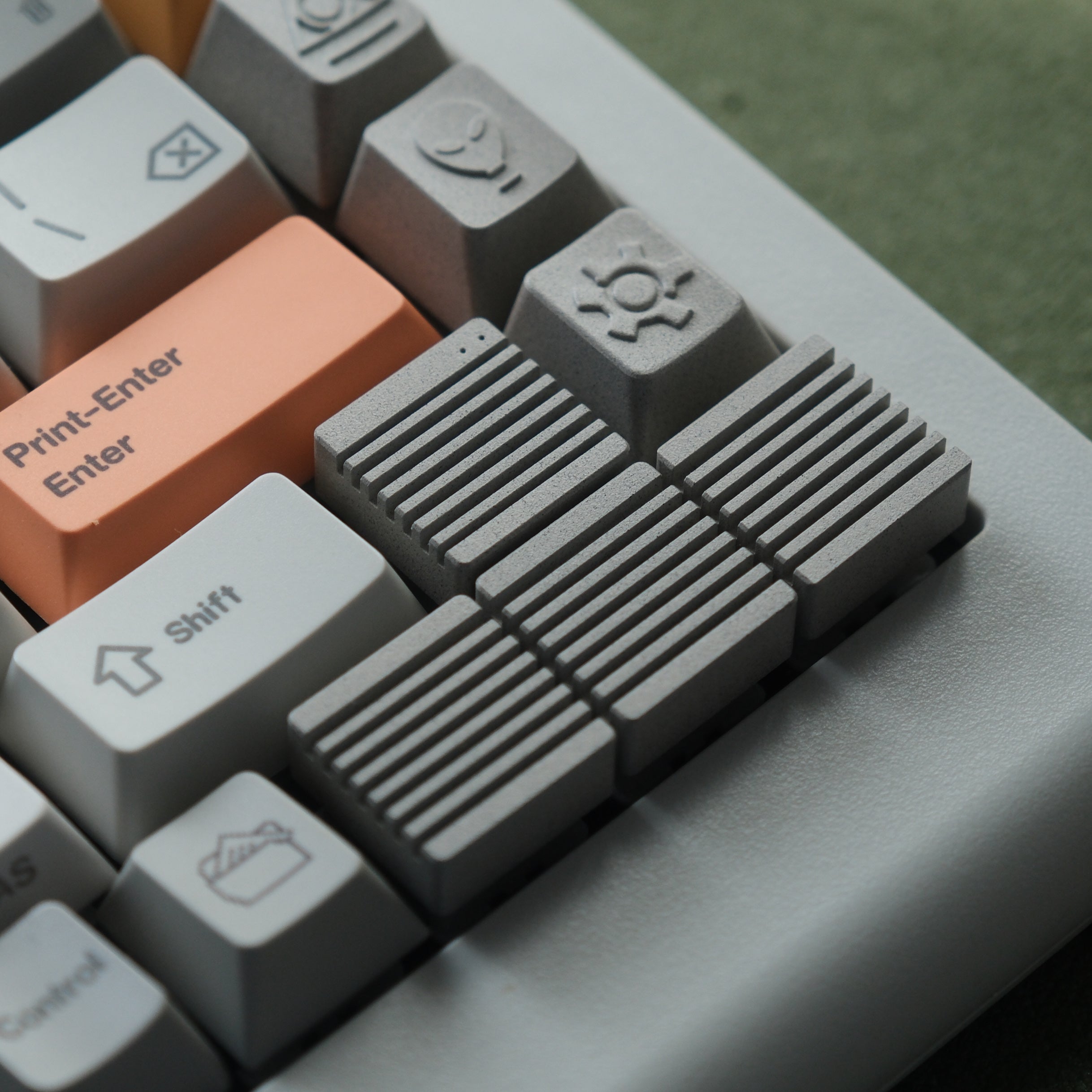 Grille directional key metal set personalized keycap retro simple CNC aluminum alloy keycap mechanical keyboard
