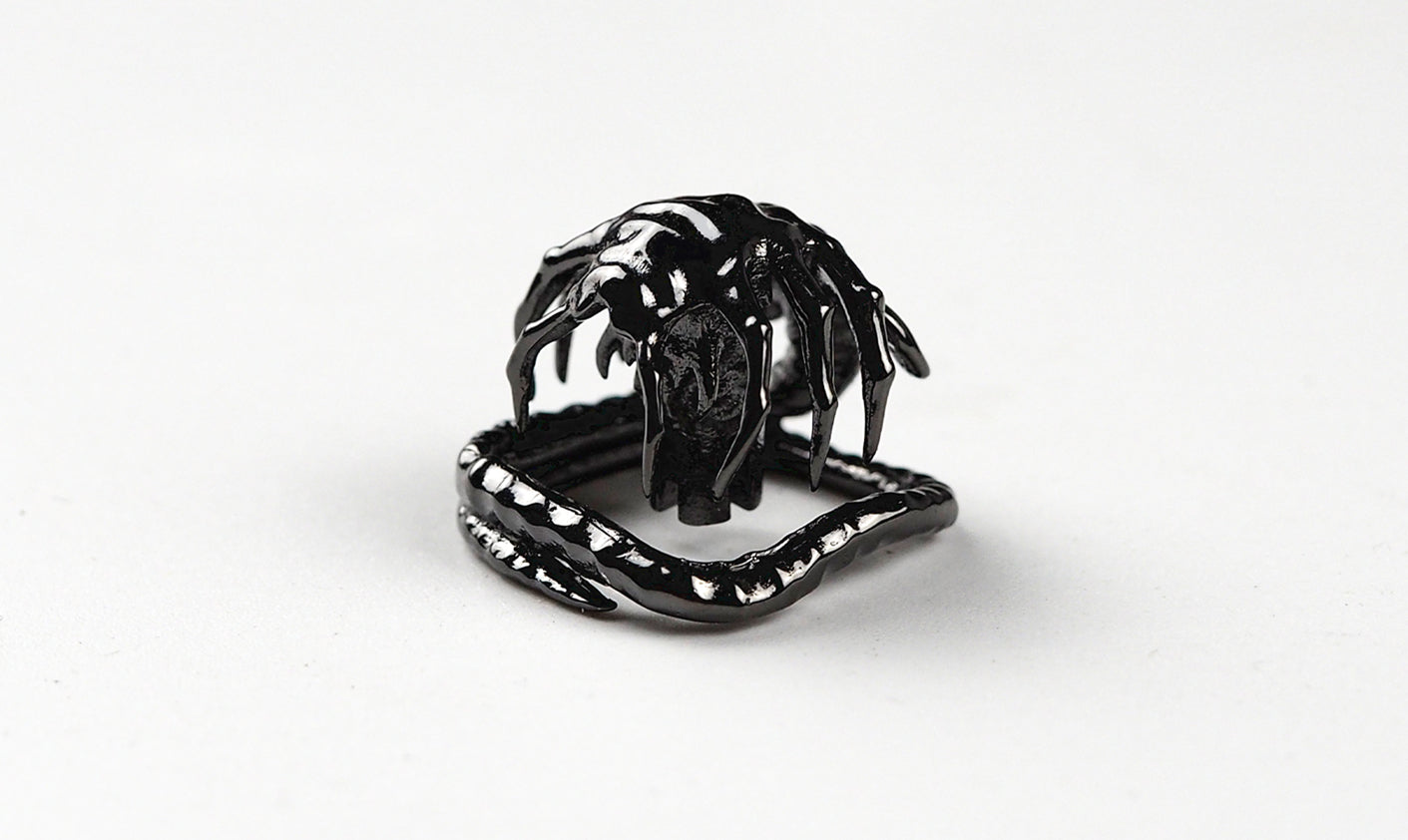 Alien, Facehugger design, 1U metal personalized keycap, metal jewelry craftsmanship for movie peripherals, artistic keycap.