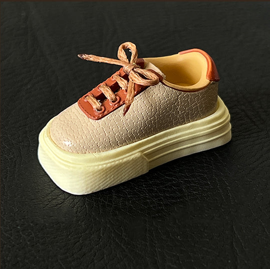 Genuine leather small leather shoes with personalized keycaps 2U, retro creative mechanical keyboard keycaps, genuine leather artistic handmade keycaps