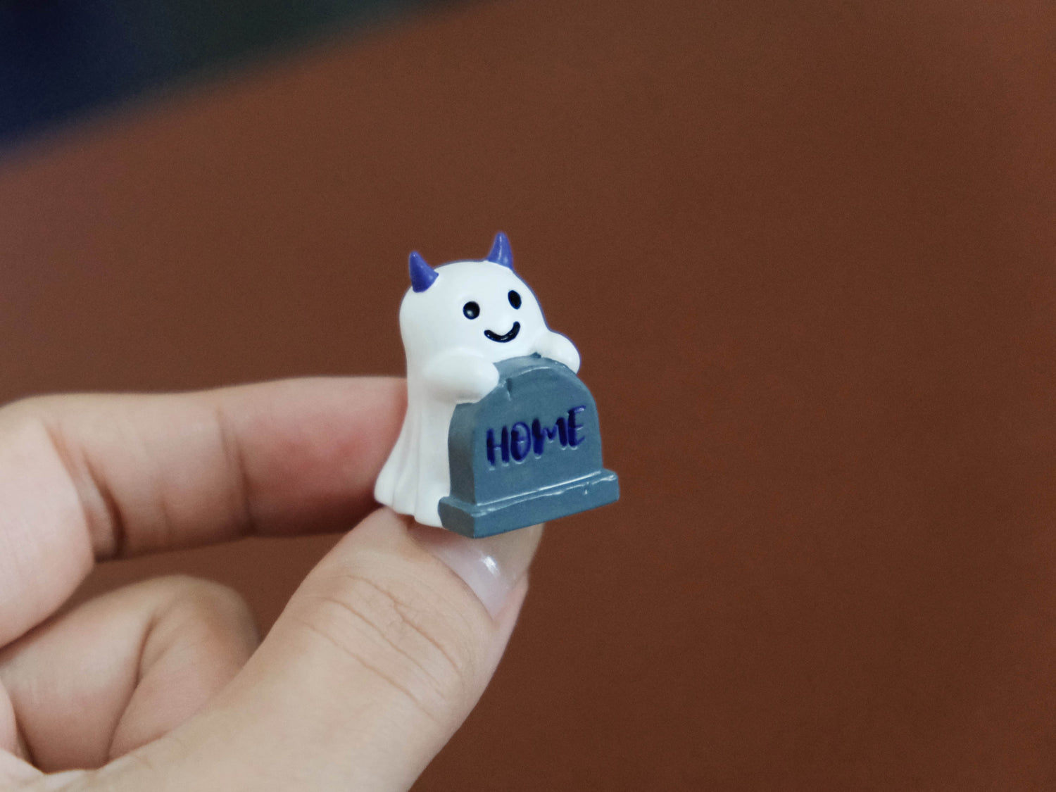 Halloween themed Ghost Resin Keycaps, Personalized Keycaps, Decorative Keycaps