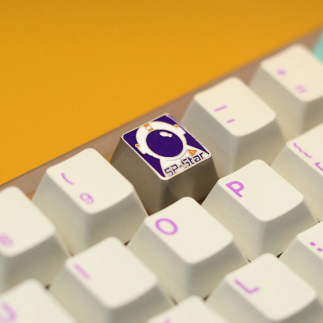 Zinc alloy electroplating, metal personalized keycaps, Big G fists, sp astronaut style.