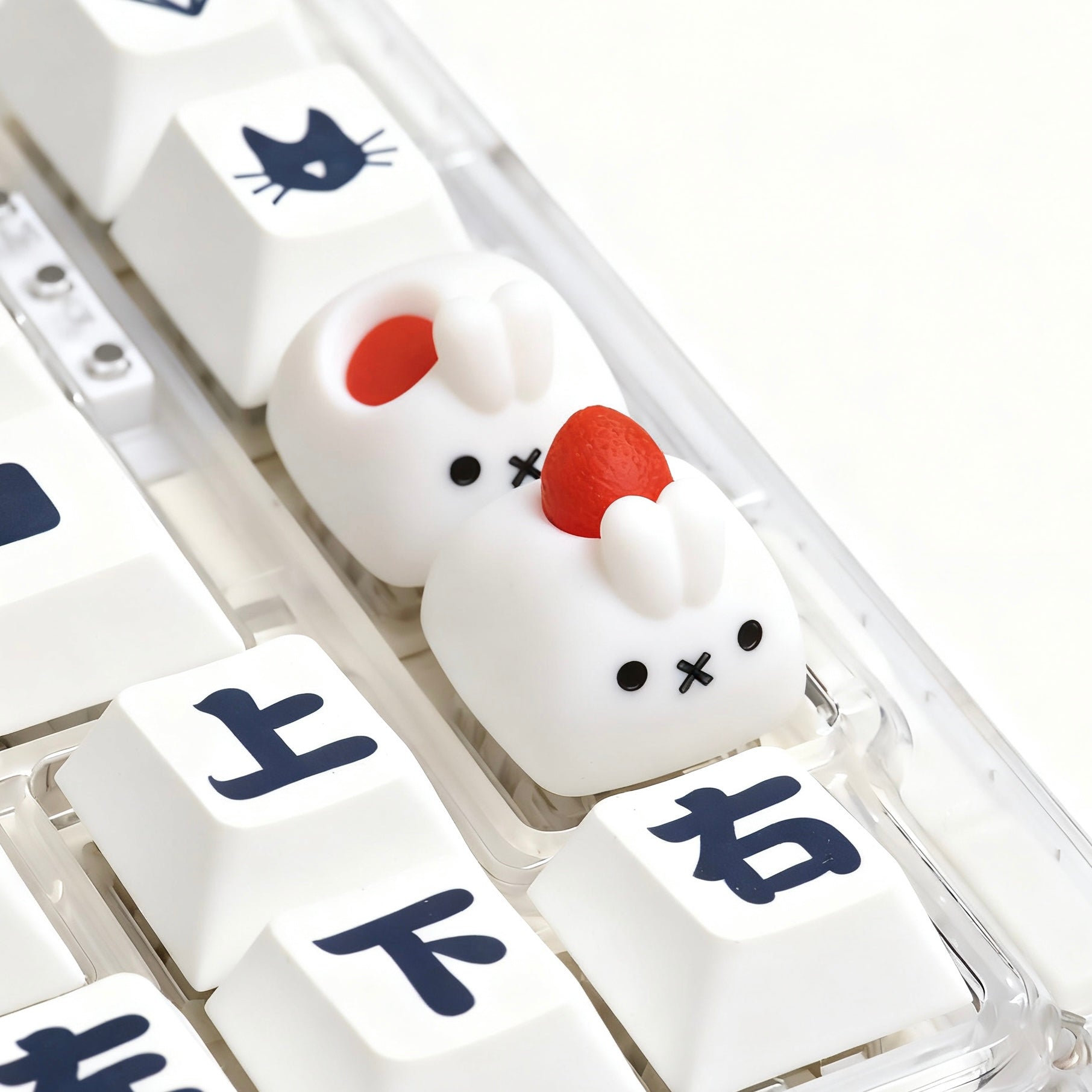 Cute cartoon bunny, multi-color resin molded small animal personalized keycap mechanical keyboard artisankeycaps