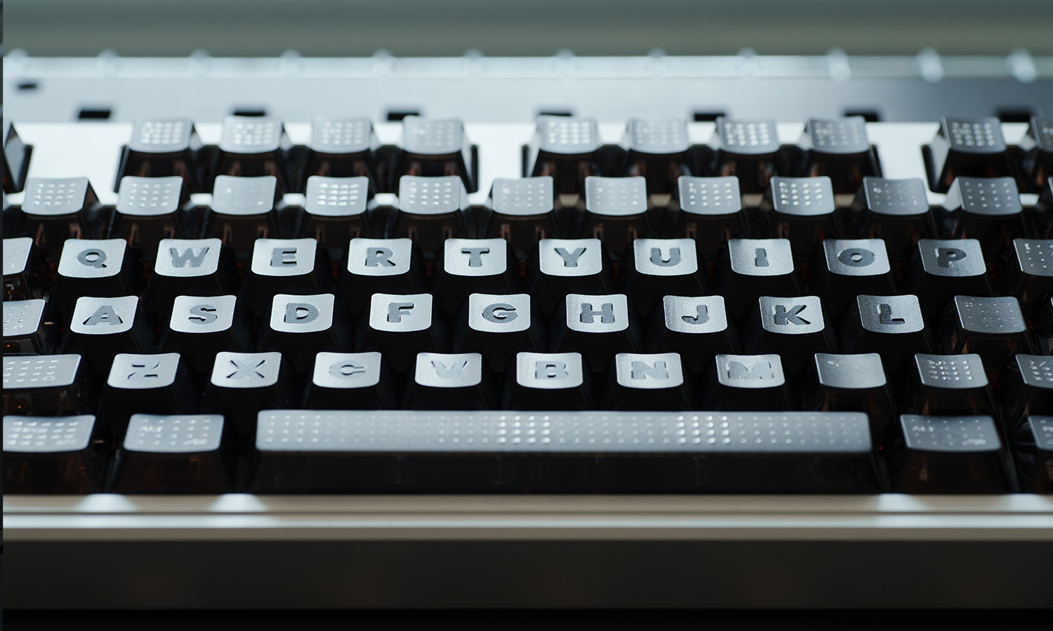 ROTOR mirror inspired aluminum alloy letter keycap set with 27 CNC machined anodized customized personalized keycap letter sets