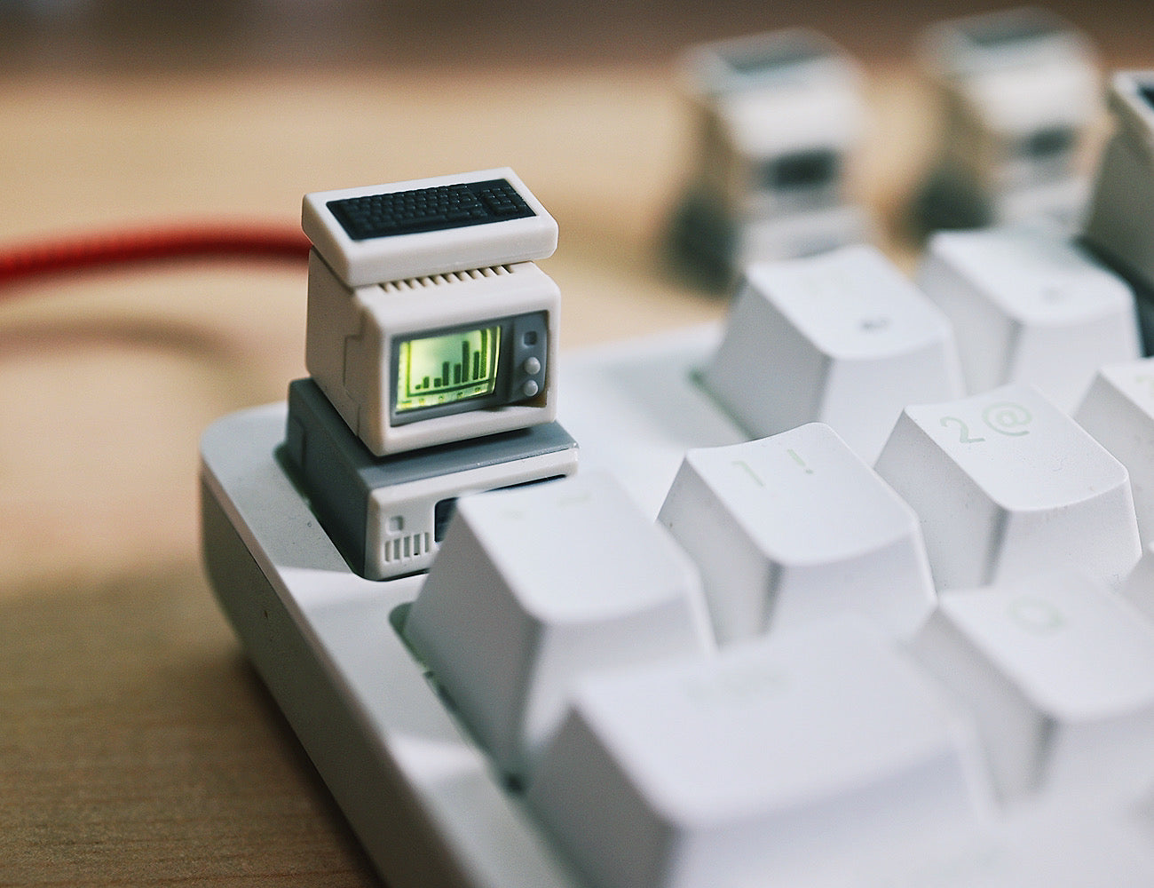 Mac, Macintosh, K-02 prototype keycaps, retro personalized translucent resin keycaps, mechanical keyboard decorative keycaps