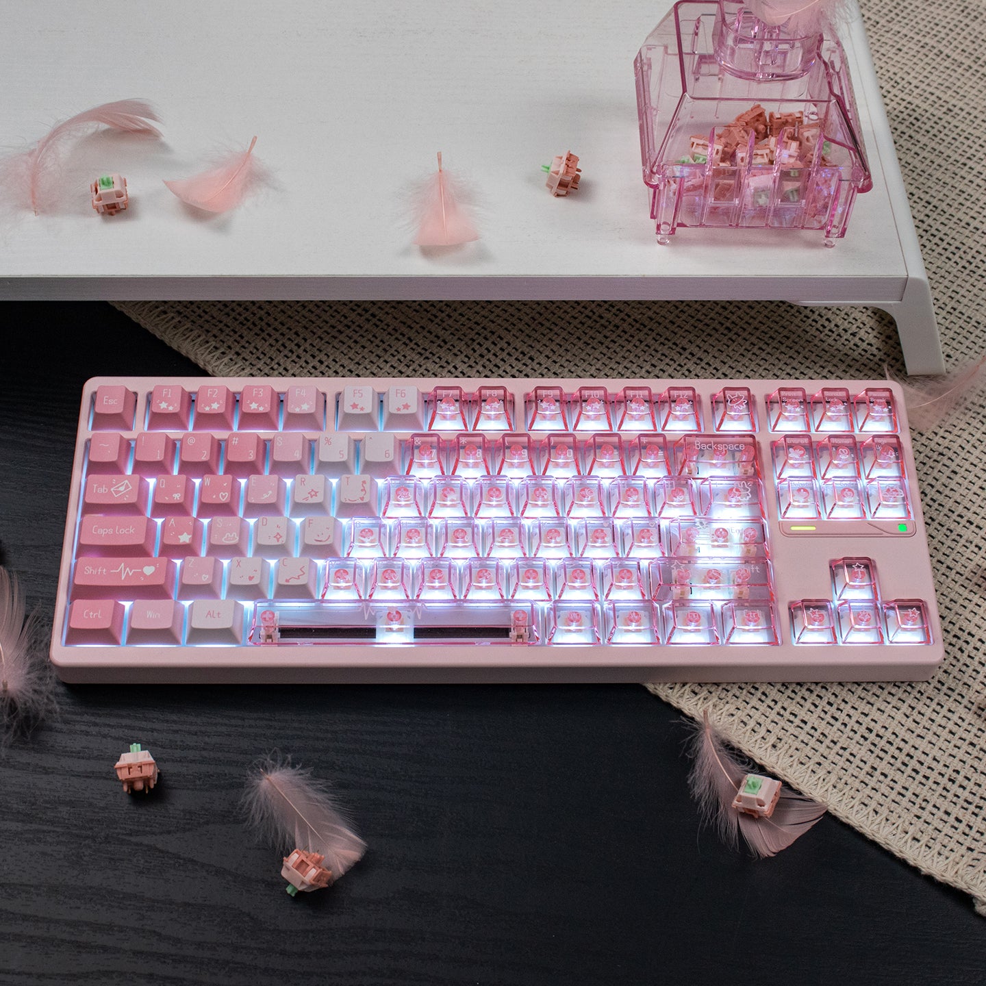 Snowy Mountain Strawberry Heartbeat Gradient Pink Transparent Mechanical Keyboard Keycaps Customization Complete Set PBT+PC Original Factory Height Set Keycaps