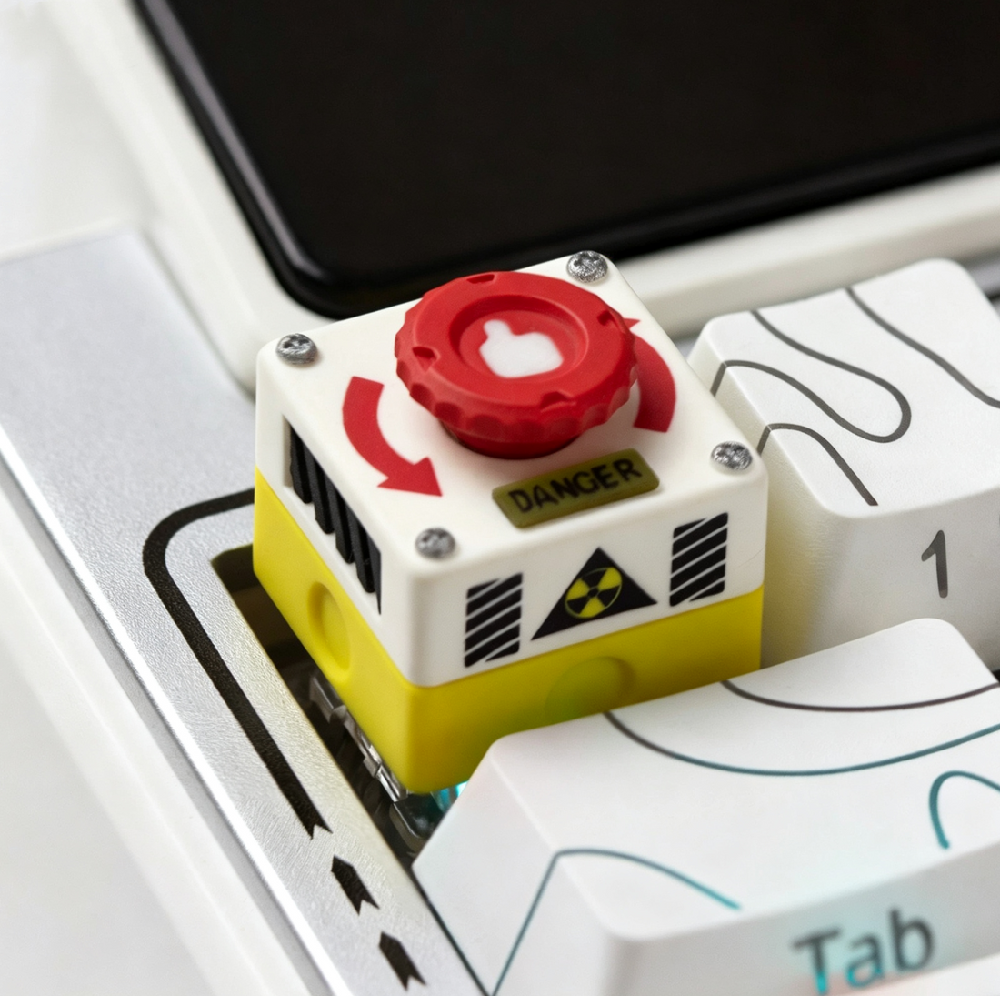 Emergency switch rotatable, Multi colored resin molded personalized keycaps, emergency switch shaped mechanical keyboard decorative keycaps