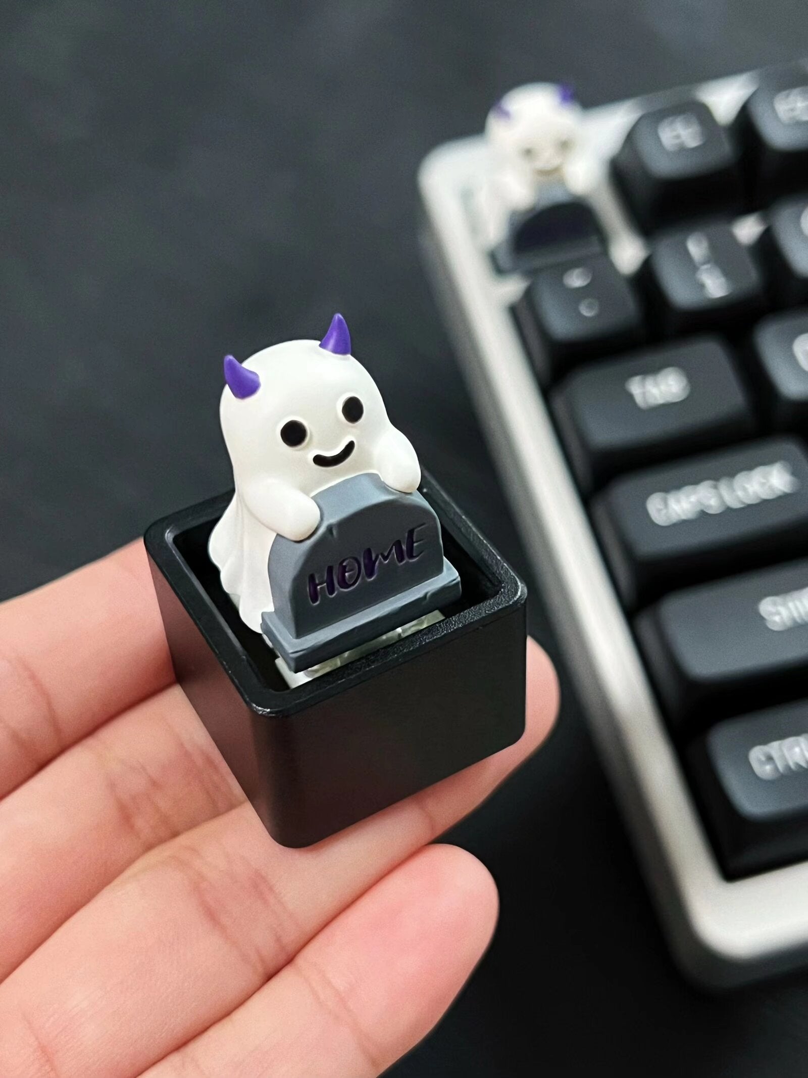 Halloween Ghost Tombstone Personalized Resin Coating Keycaps Mechanical Keyboard Creative Decorative Keycaps