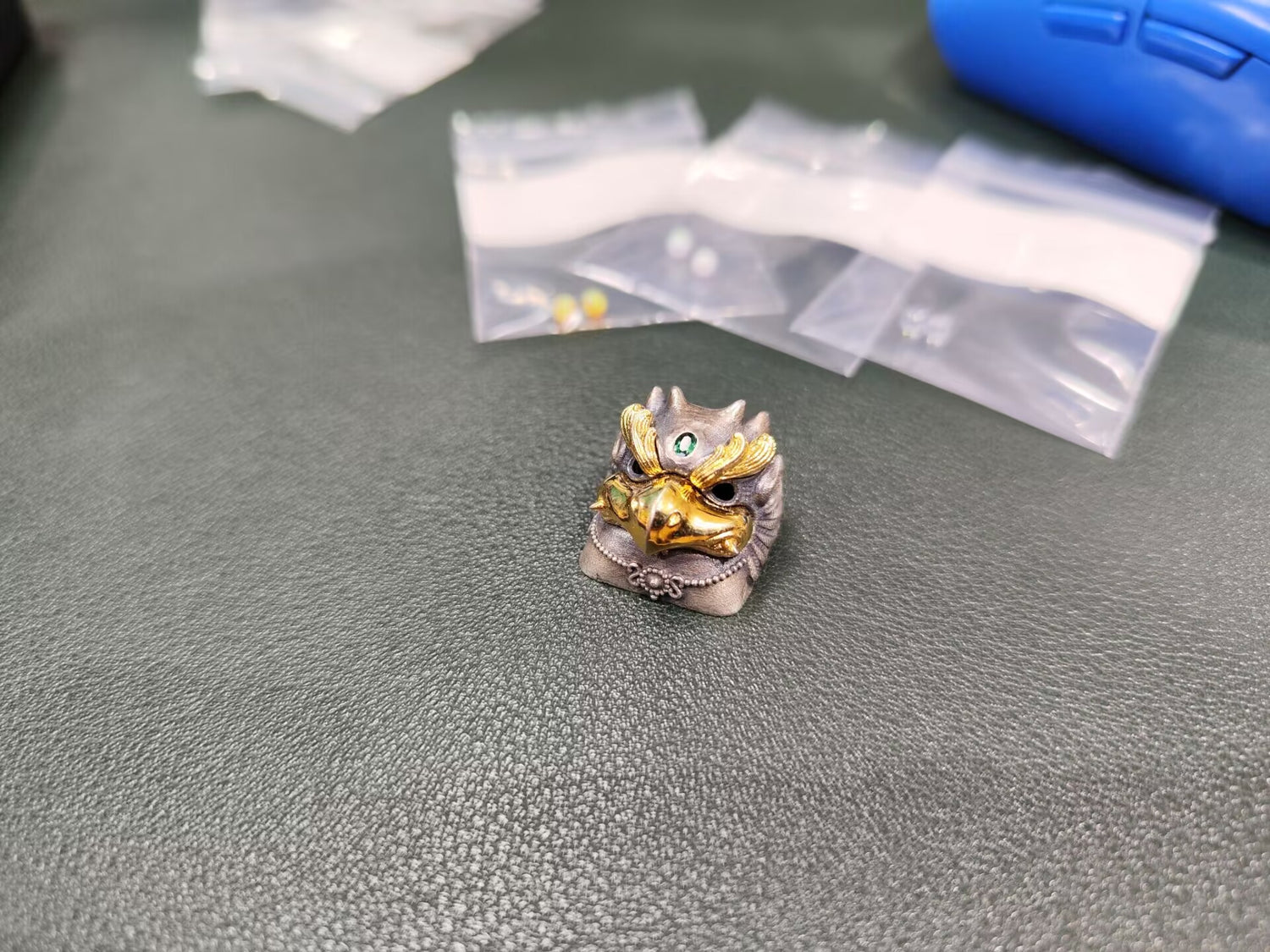 Golden winged roc. Pure silver, electroplated copper, metal personalized keycaps, creative keycaps