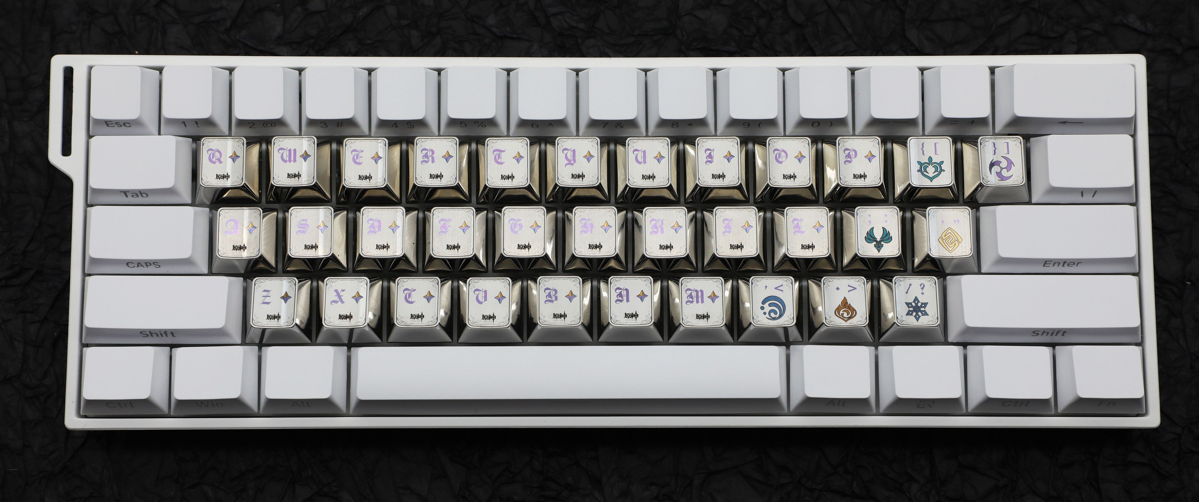 Genshin Impact theme design, 26 letter+7 symbol keys, titanium alloy personalized keycaps, game design custom metal carved decorative keycaps