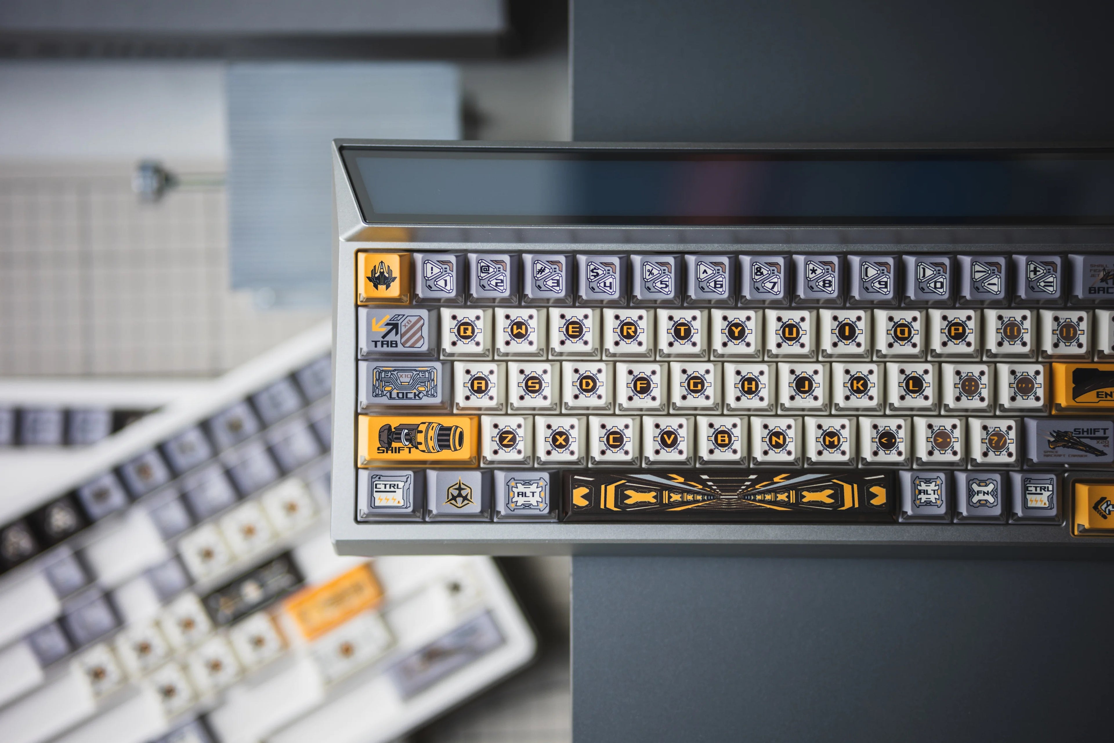 Space time spaceship theme design keycap keyboard decoration keycap PBT+PC heat sublimation translucent personalized keycap