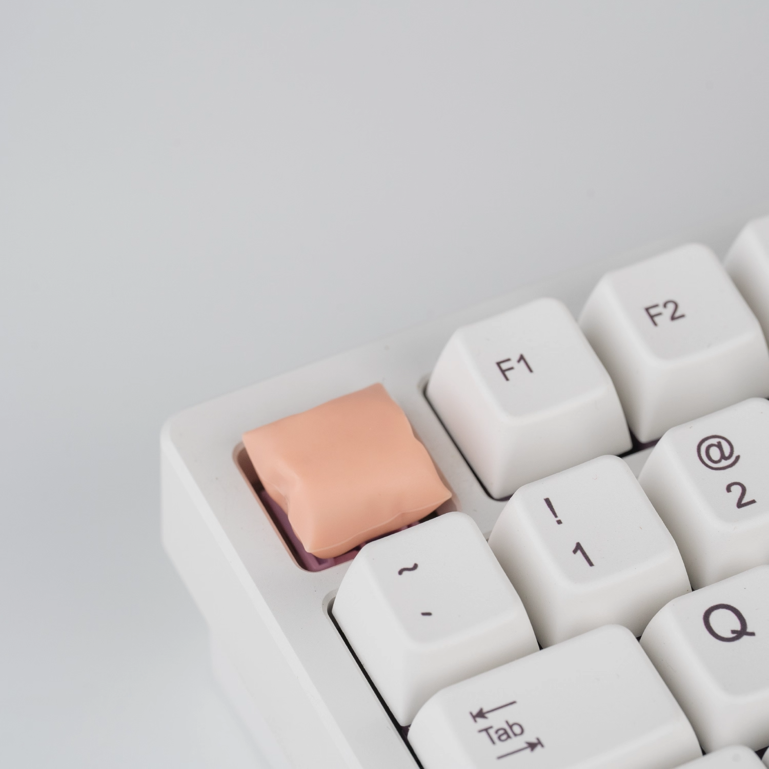 Simple pillow design, resin personalized keycaps, mechanical keyboard creative decorative keycaps