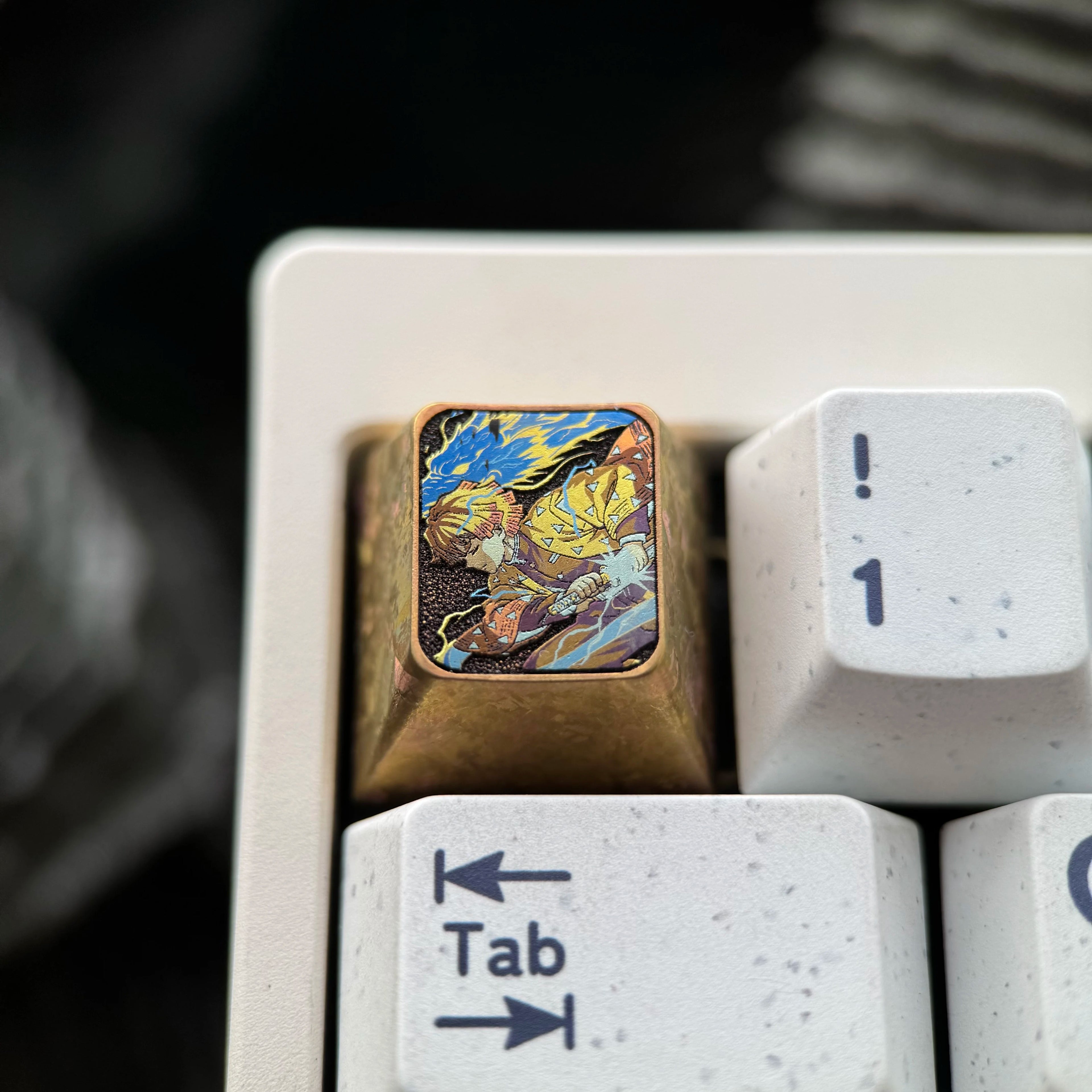 Demon Slayer: Kimetsu no Yaiba, Agatsuma Zenitsu, 1U Titanium Alloy Ice Crystal Personalized Keycaps, Anime Game Culture Creative Decorative Keycaps