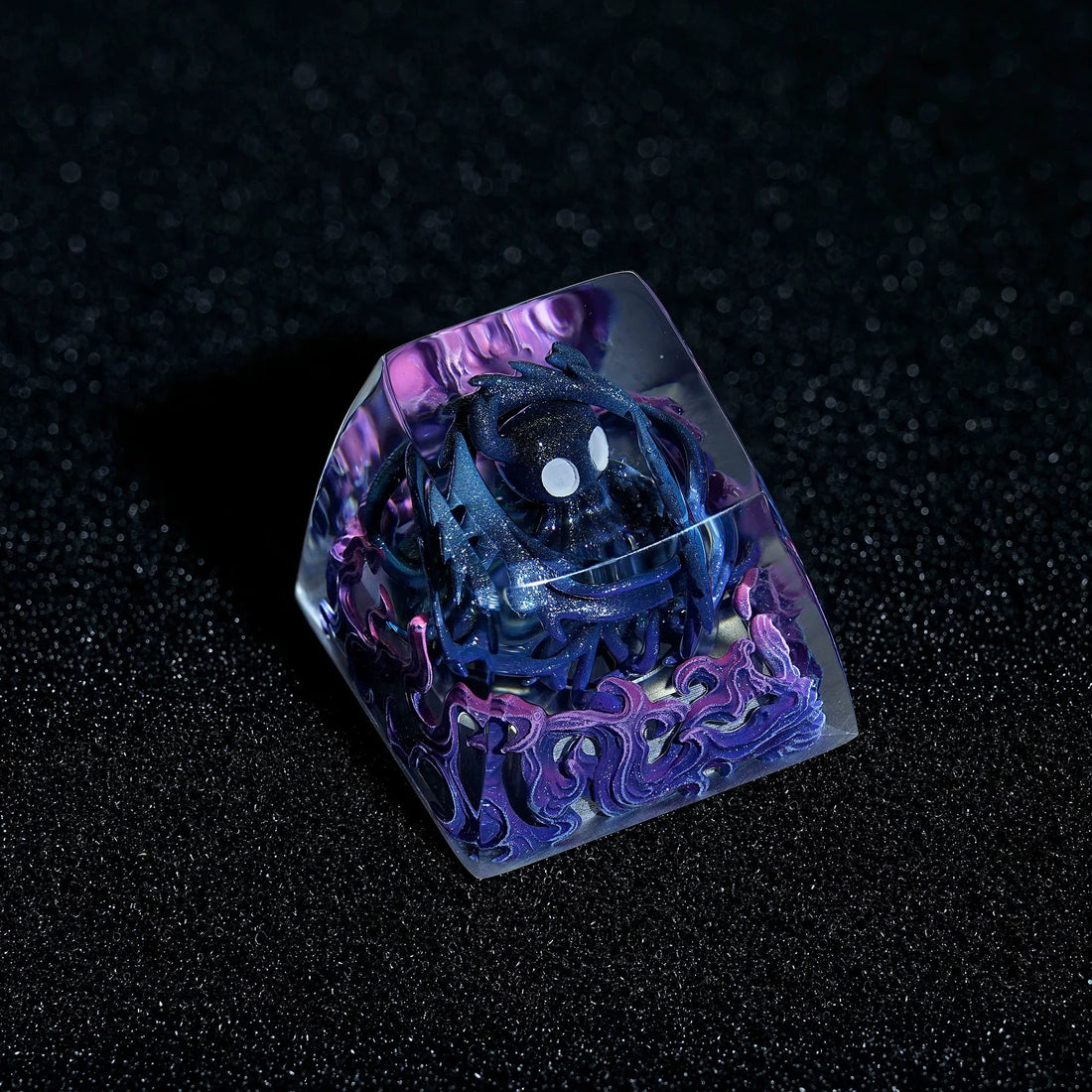 Hollow Knight Void Knight Personalized Transparent Crystal Resin Personalized Keycaps, Mechanical Keyboard Creative Decorative Keycaps Artissankeycaps