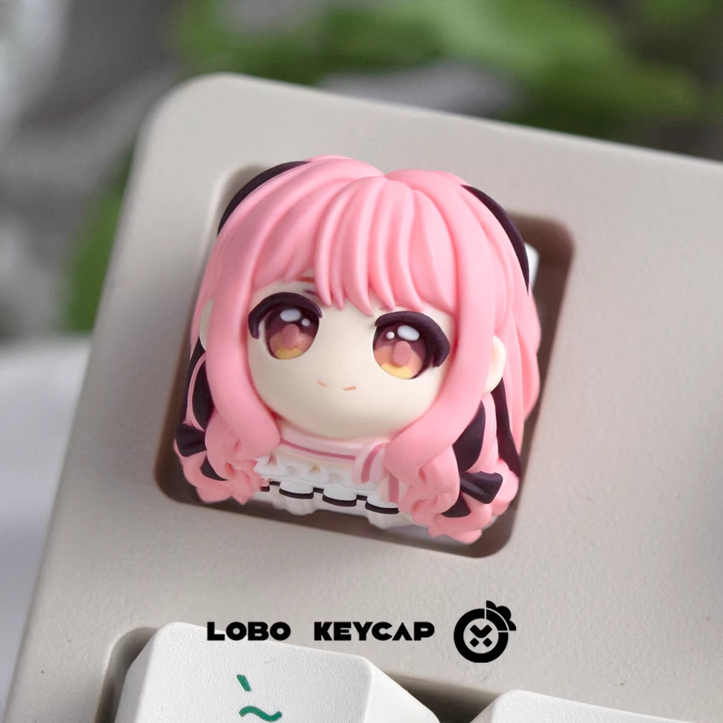 Infinity Nikki, Pink haired girl, multi colored resin molded personalized keycaps, anime, gaming, cultural and creative handmade keycaps