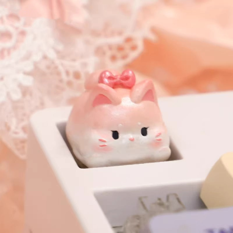 Cute handmade cat resin personalized keycaps, multi-color glitter mechanical keyboard decorative keycaps.