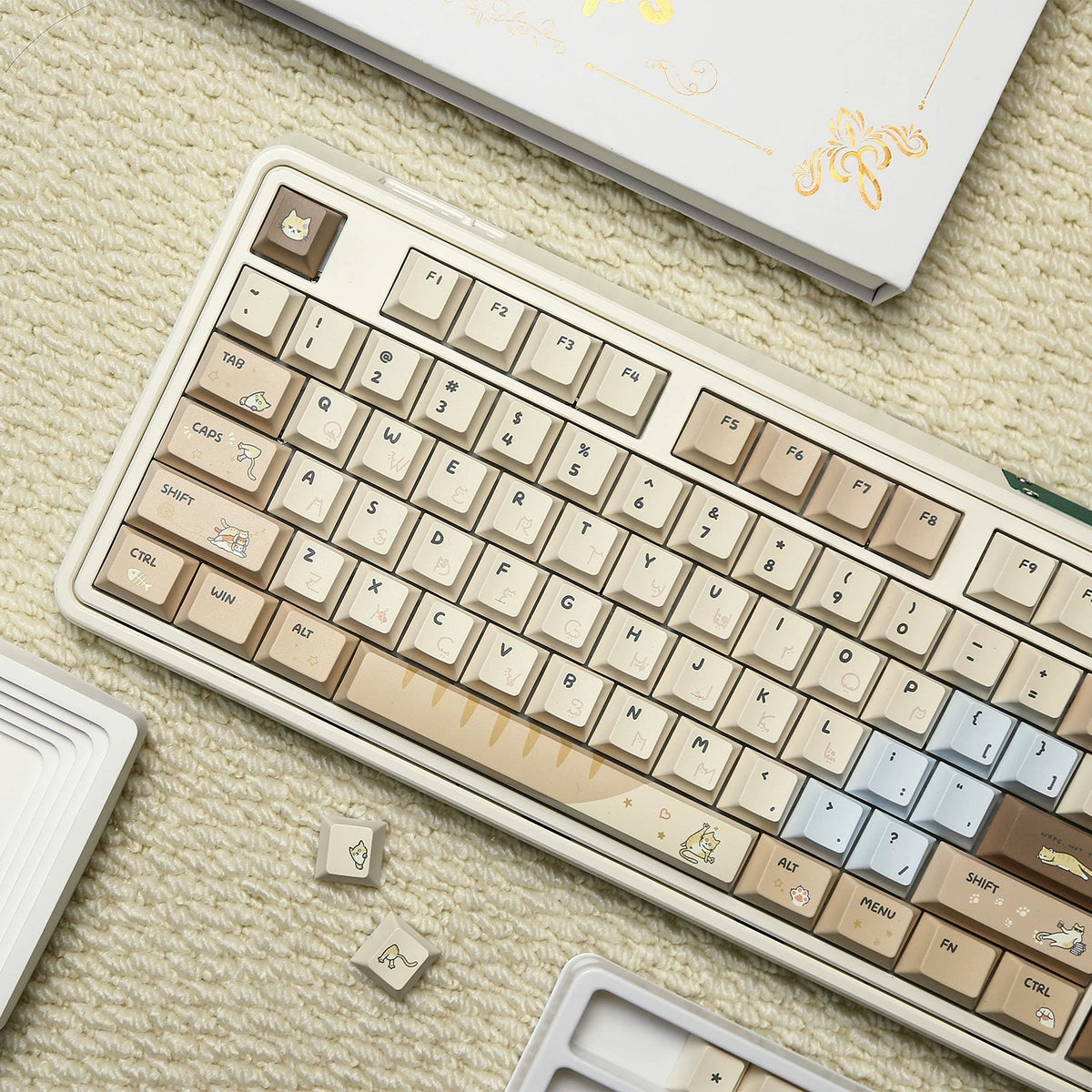 Hachimitu, Cute Cat Theme Design PBT material personalized keycap set, mechanical keyboard replacement decorative keycaps, compatible with 61/64/68/75/84/87/104 key mechanical keyboard