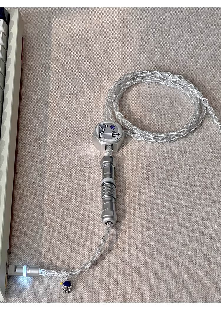 Astronaut theme 1.7m single crystal copper four strand aviation plug customized handmade wire Type-C plug with luminous