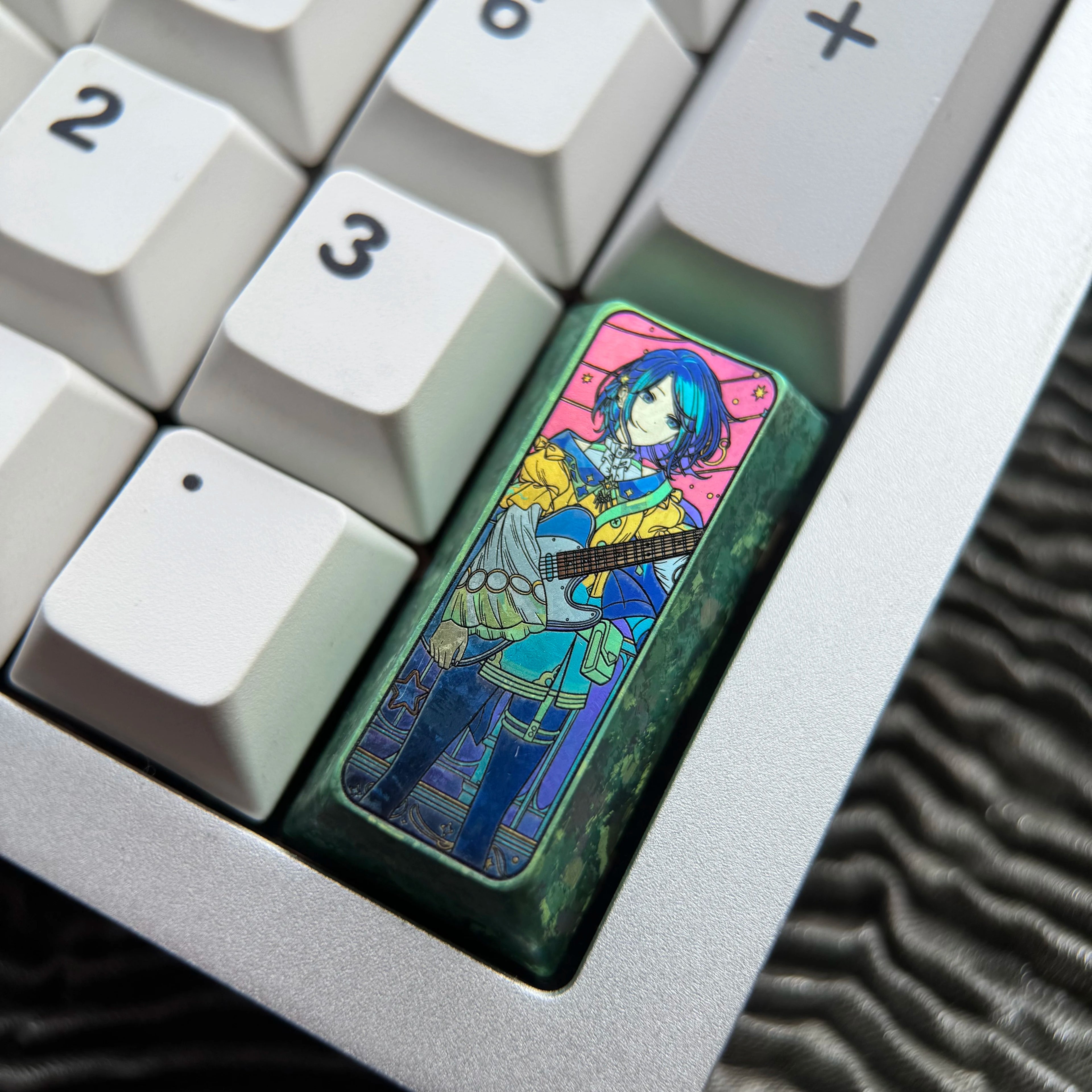 Mechanical keyboard 108% full-size keyboard, PAD keypad number area,+/Enter key, vertical 2U titanium alloy personalized key cap Collection, animation game cultural creative products, mechanical keyboard decorative key cap