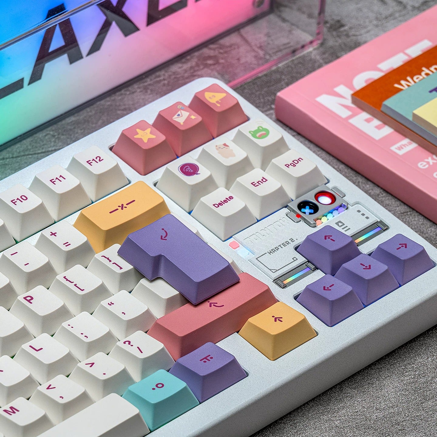 Macaron Color Theme PBT material personalized keycap set, anime and games cultural creative decoration keycap set, compatible with 61/64/68/75/84/87/104 mechanical keyboard