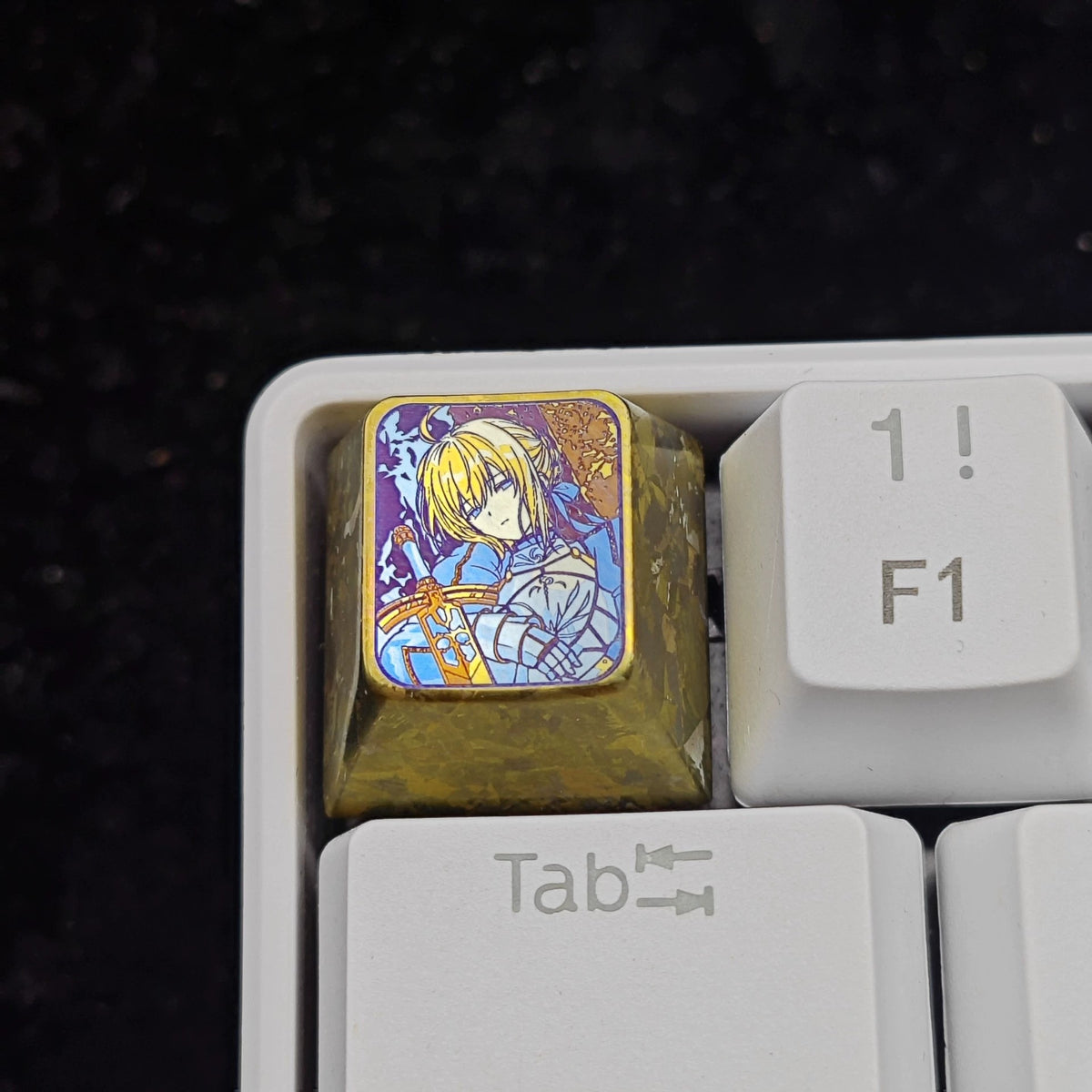Fate/stay night,saber 1 U titanium alloy personalized keycaps, anime and game cultural creative keycaps, mechanical keyboard decorative keycaps