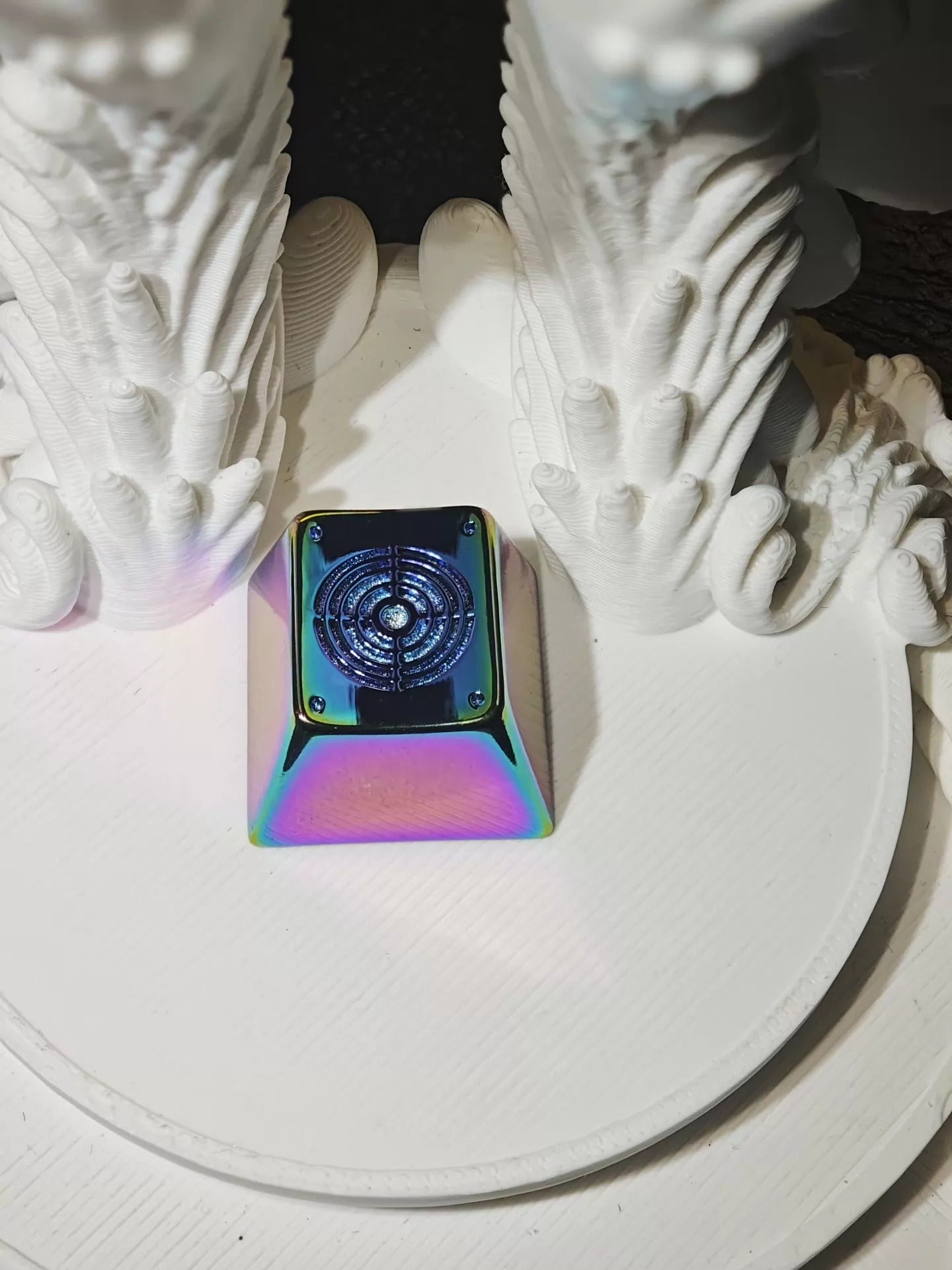 Precise shooting, aiming design, metal personalized keycaps, mechanical keyboard FPS game culture creative decorative keycaps