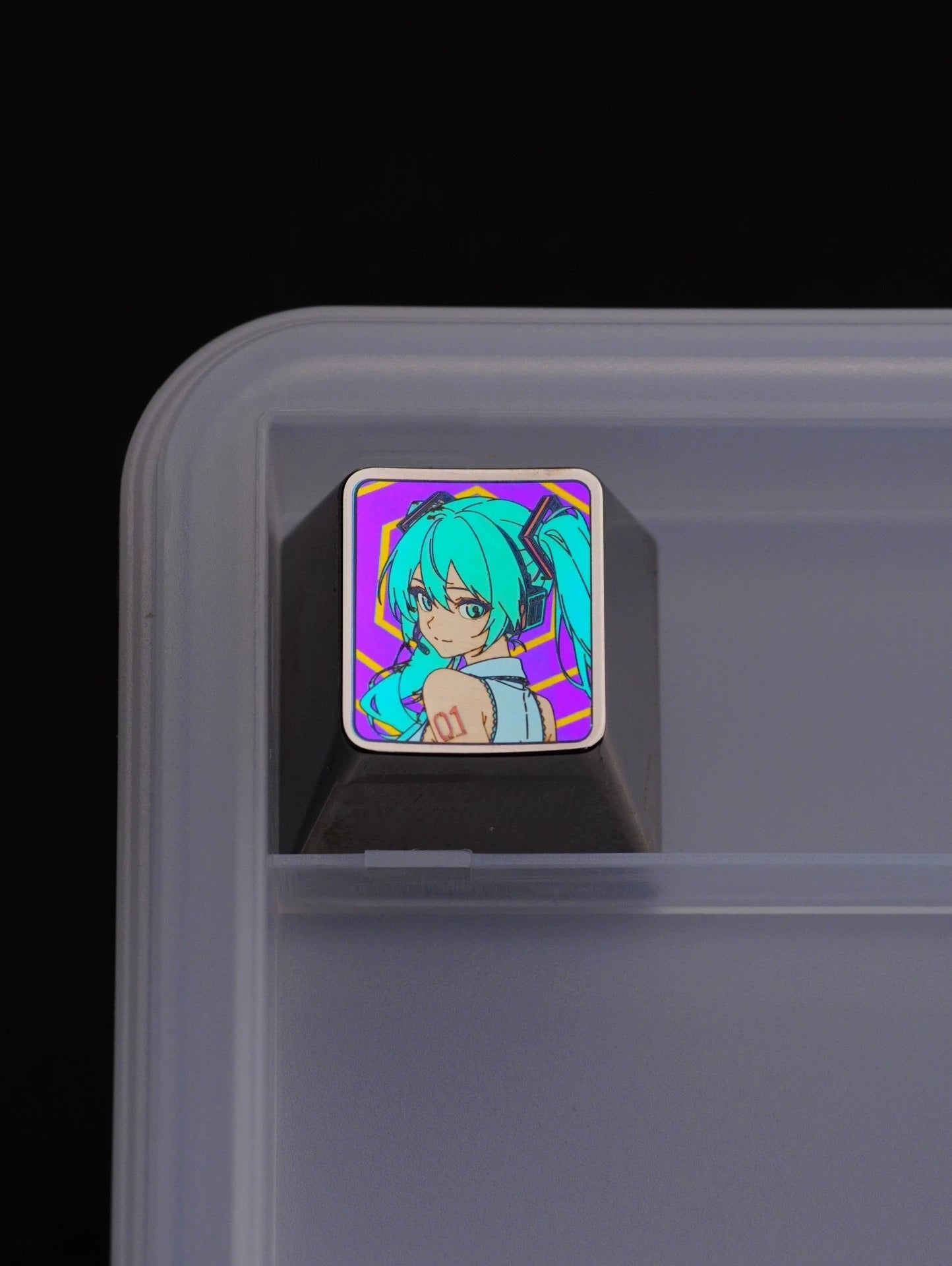 Hatsune Miku theme design, 1U titanium alloy personalized key cap, music animation metal decorative key cap, mechanical keyboard can replace art key cap