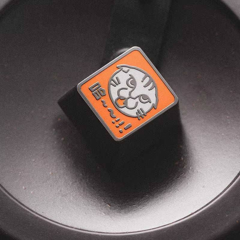 Cat avatar logo, metal enamel craftsmanship personalized keycaps, mechanical keyboard decoration creative keycaps