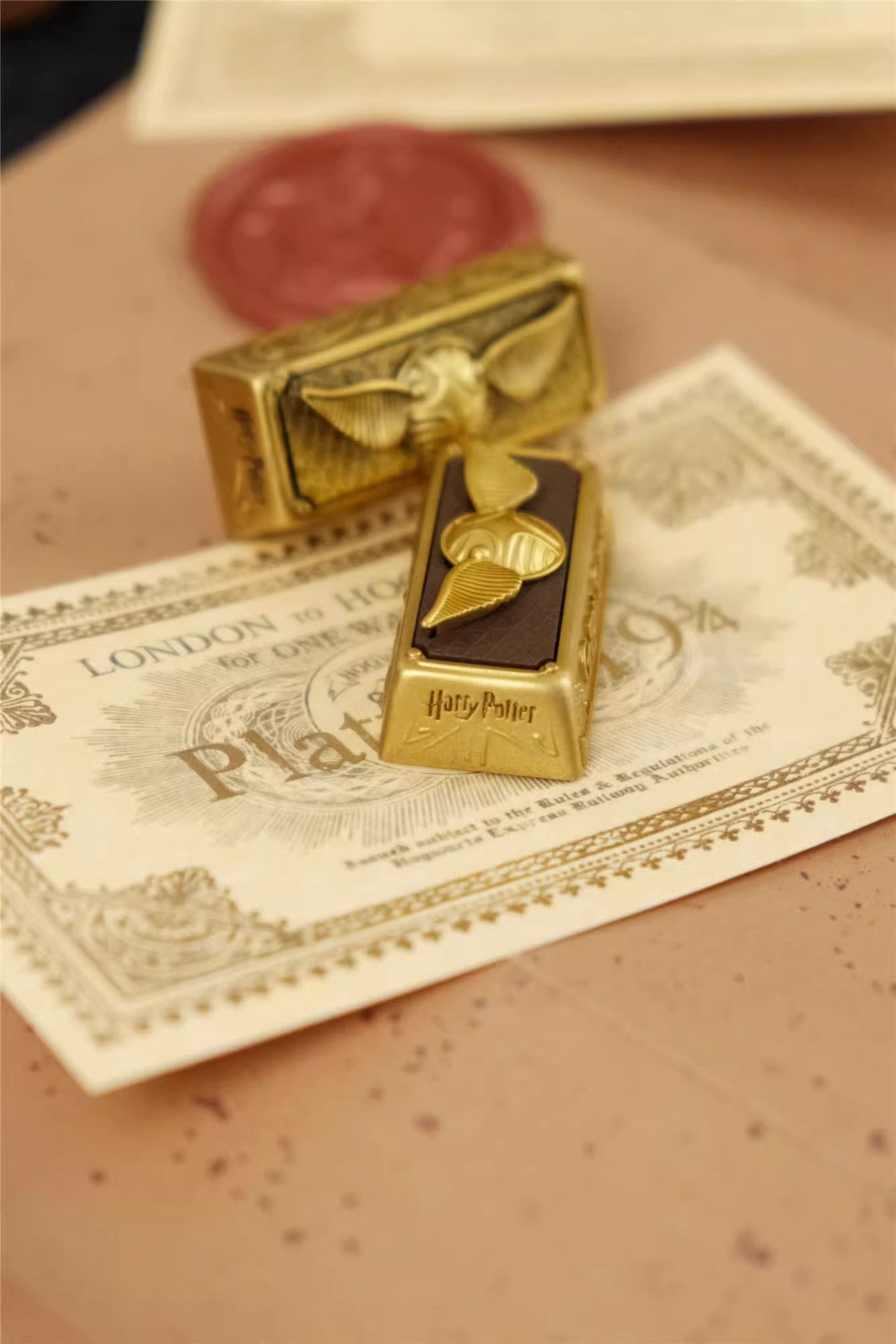 Harry Potter, Golden Snitch, 2.25U Enter key, resin coated personalized keycaps, retro designed personalized keycaps, anime, games, movies, creative mechanical keyboards, decorative keycaps