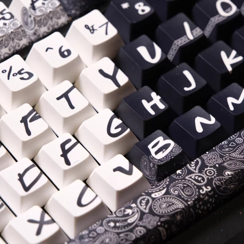 Paisley pattern, black and white dual color matching custom set personalized keycap series, PBT material, compatible with 61/64/68/75/84/87/104 mechanical keyboard keycap set